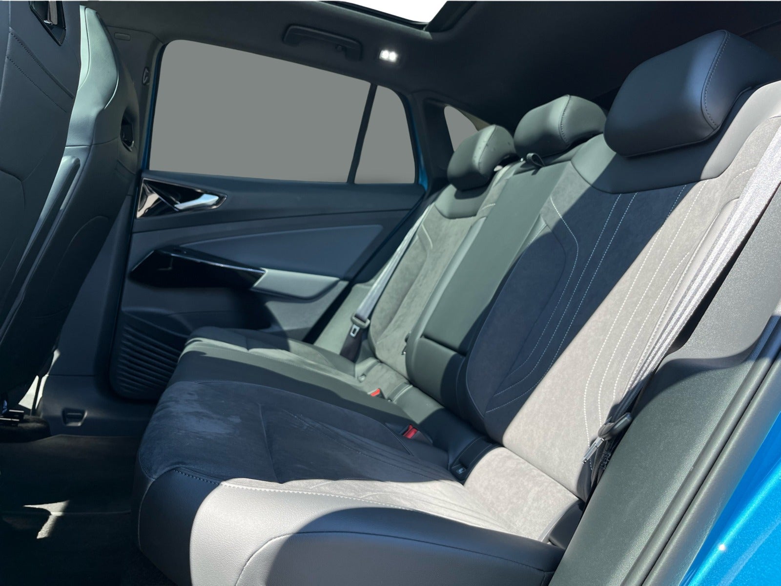 Volkswagen ID.4 Pro, 286ps, 2026