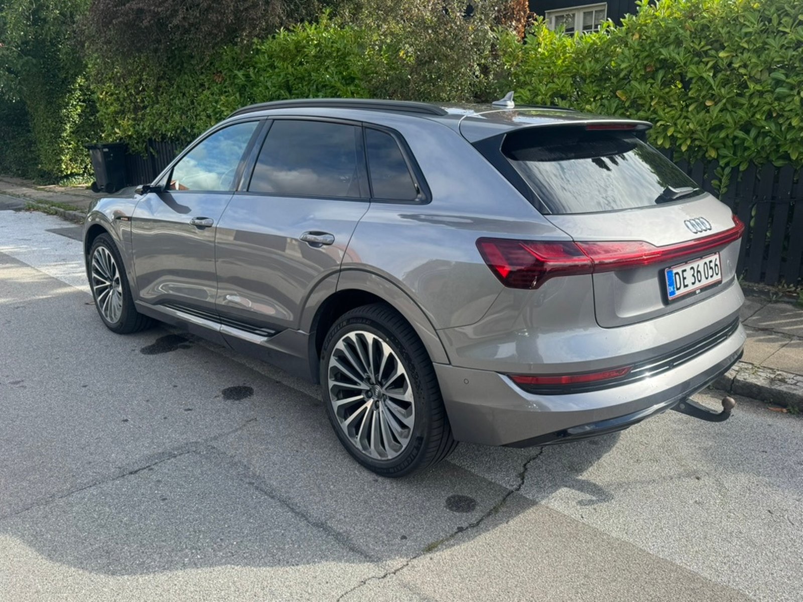 Audi e-tron 55 quattro, 408ps, 2019