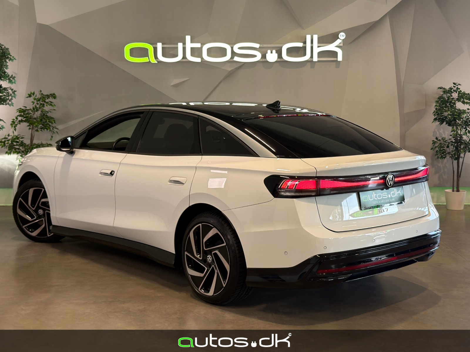 Volkswagen ID.7 Pro, 286ps, 2024