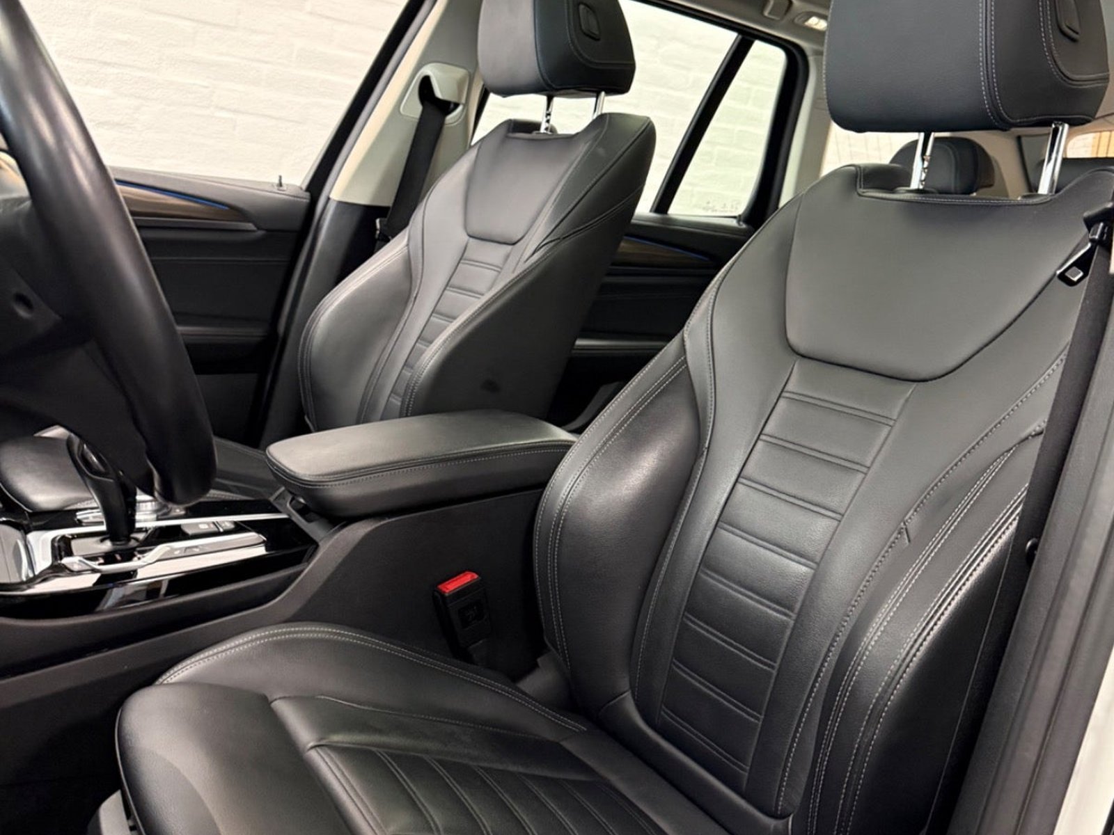 BMW iX3, 286hp, 2021