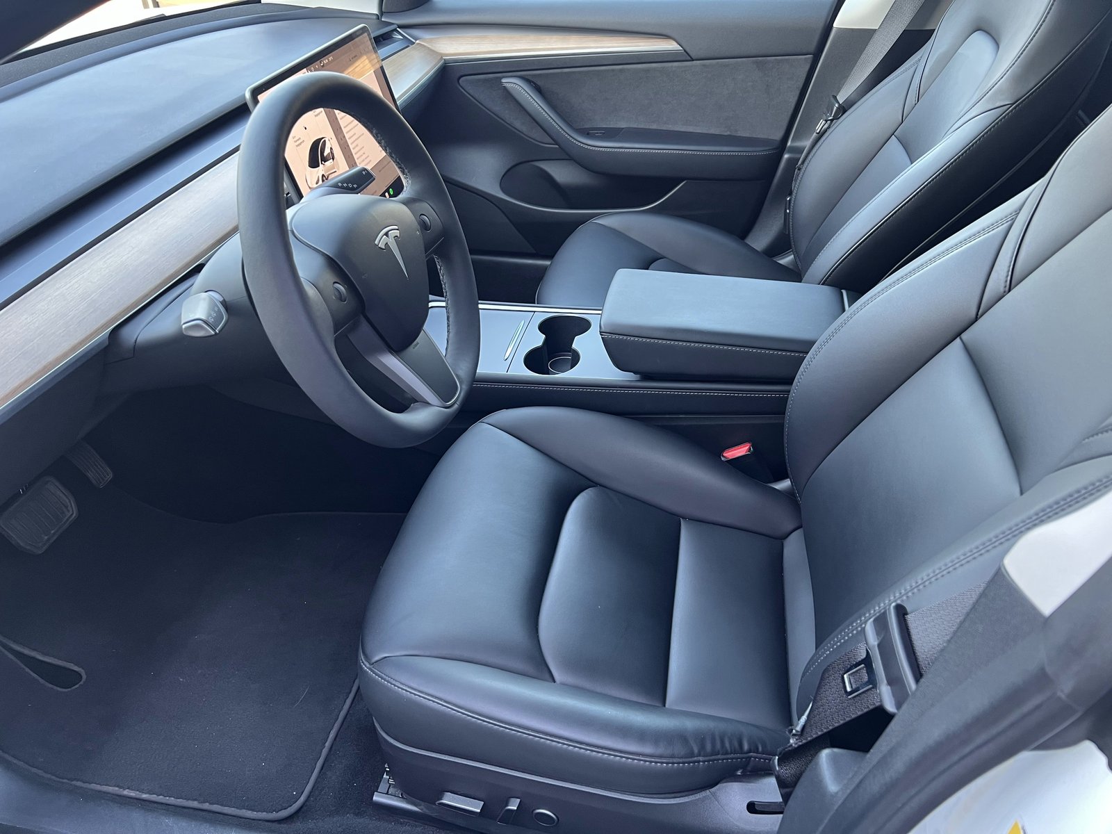 Tesla Model 3 Standard Range, 283hp, 2022
