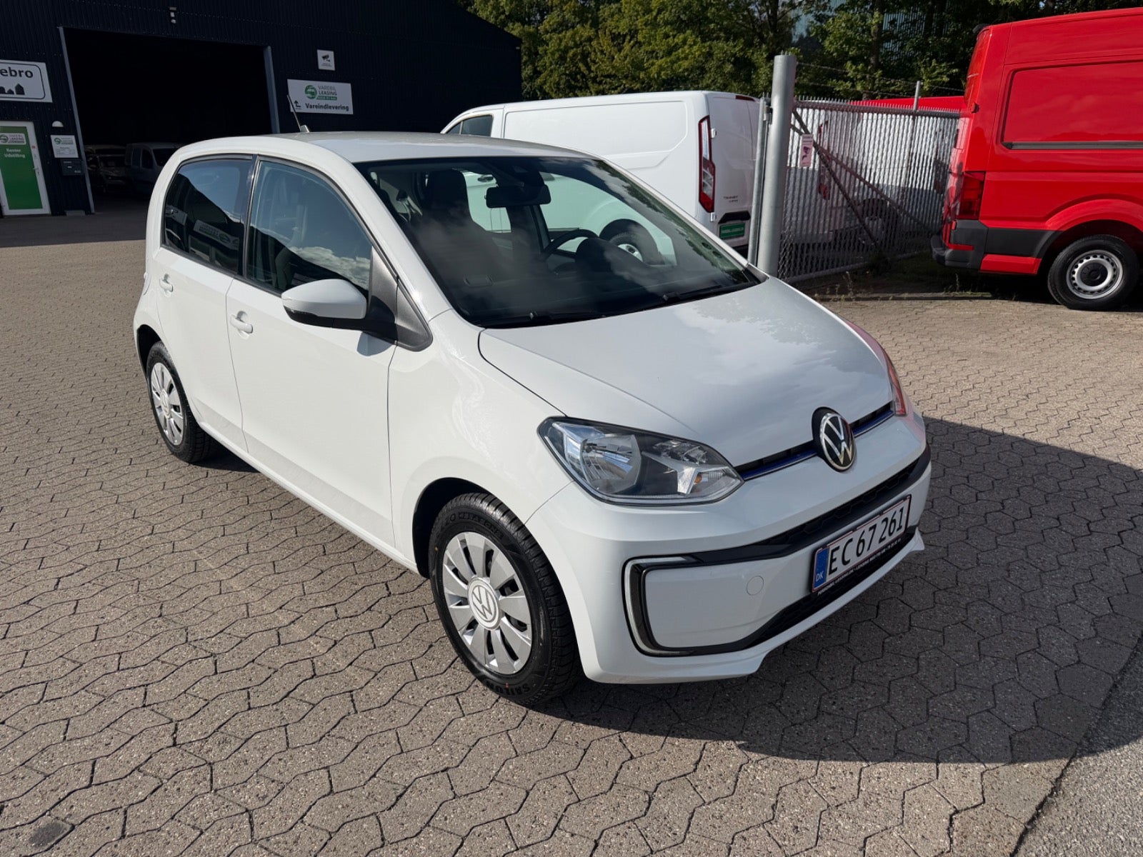 Volkswagen e-up!, 83hp, 2020