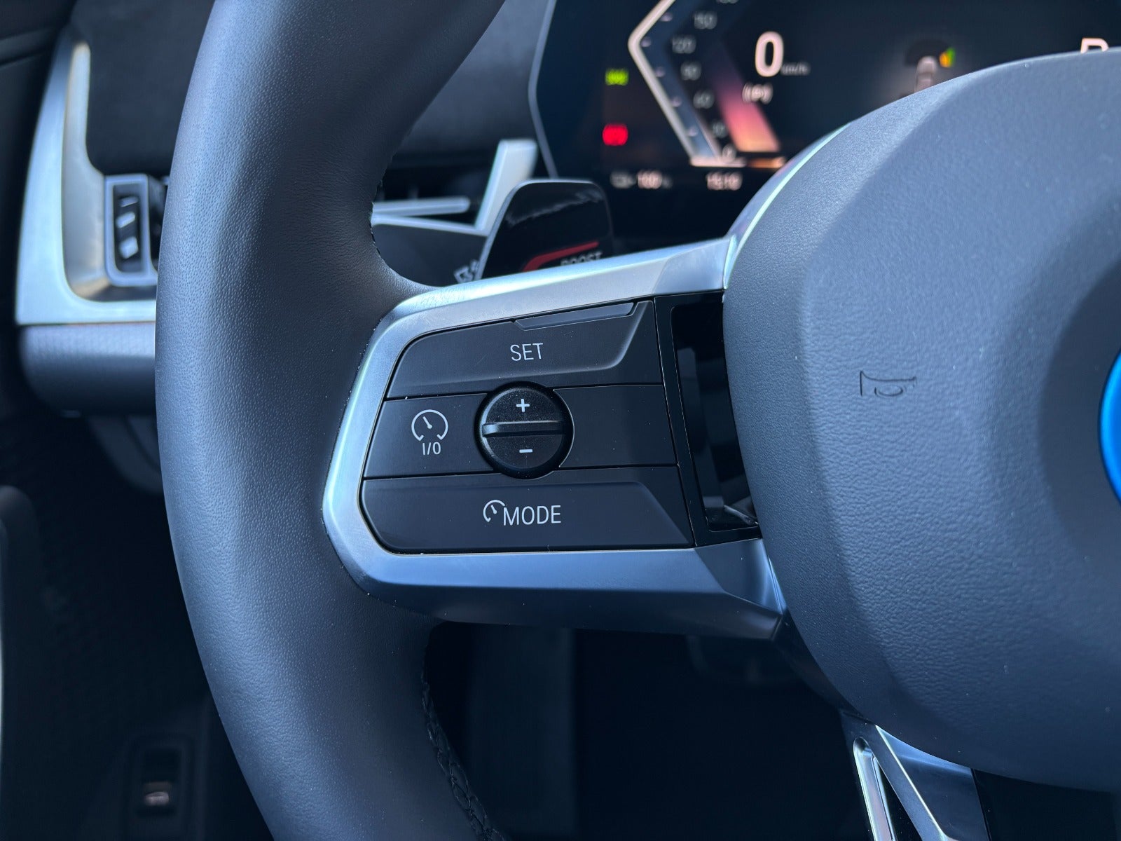 BMW iX2 eDrive20, 204ps, 2026
