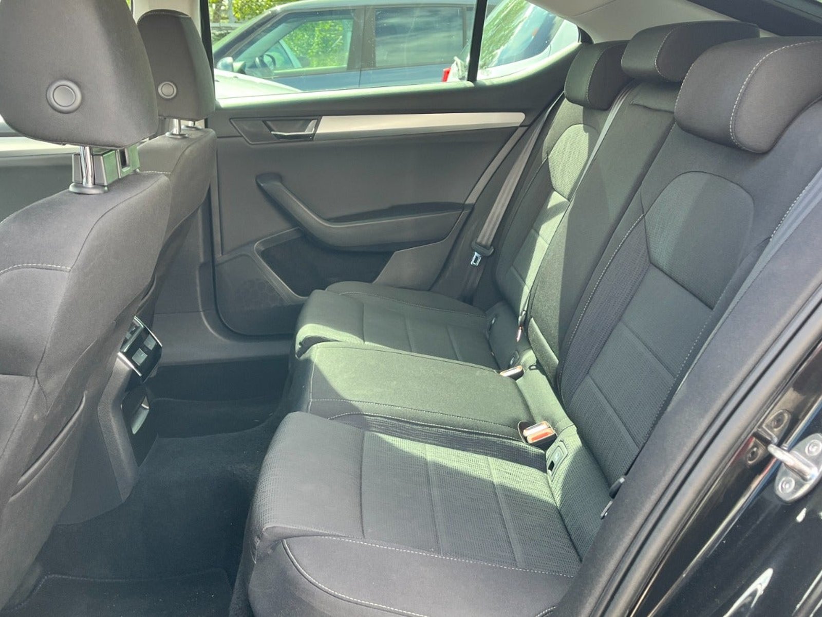 Škoda Superb 1.6 TDI DSG Sequential, 7-trins, 120ps, 2017