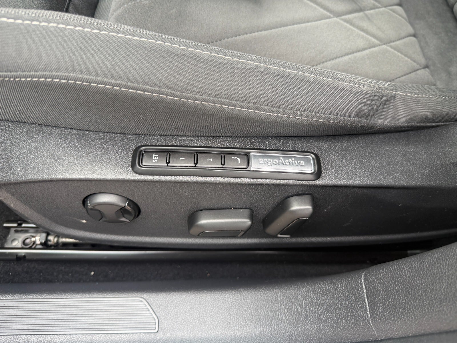 Volkswagen Golf eHybrid 1.4 TSI ACT OPF DSG Sequential, 6-trins, 204ps, 2021