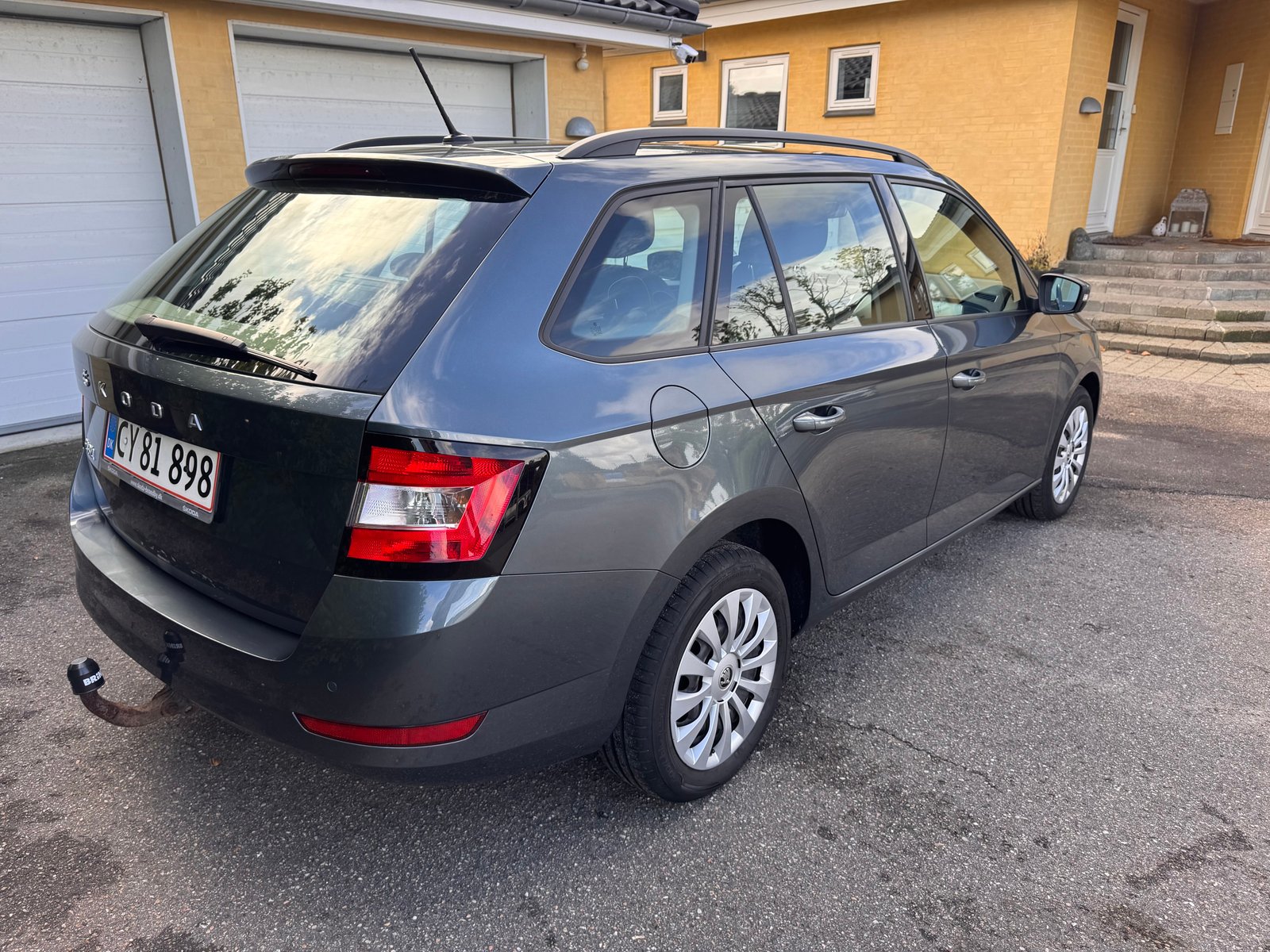 Škoda Fabia Combi 1.0 TSI Manual, 95hp, 2021