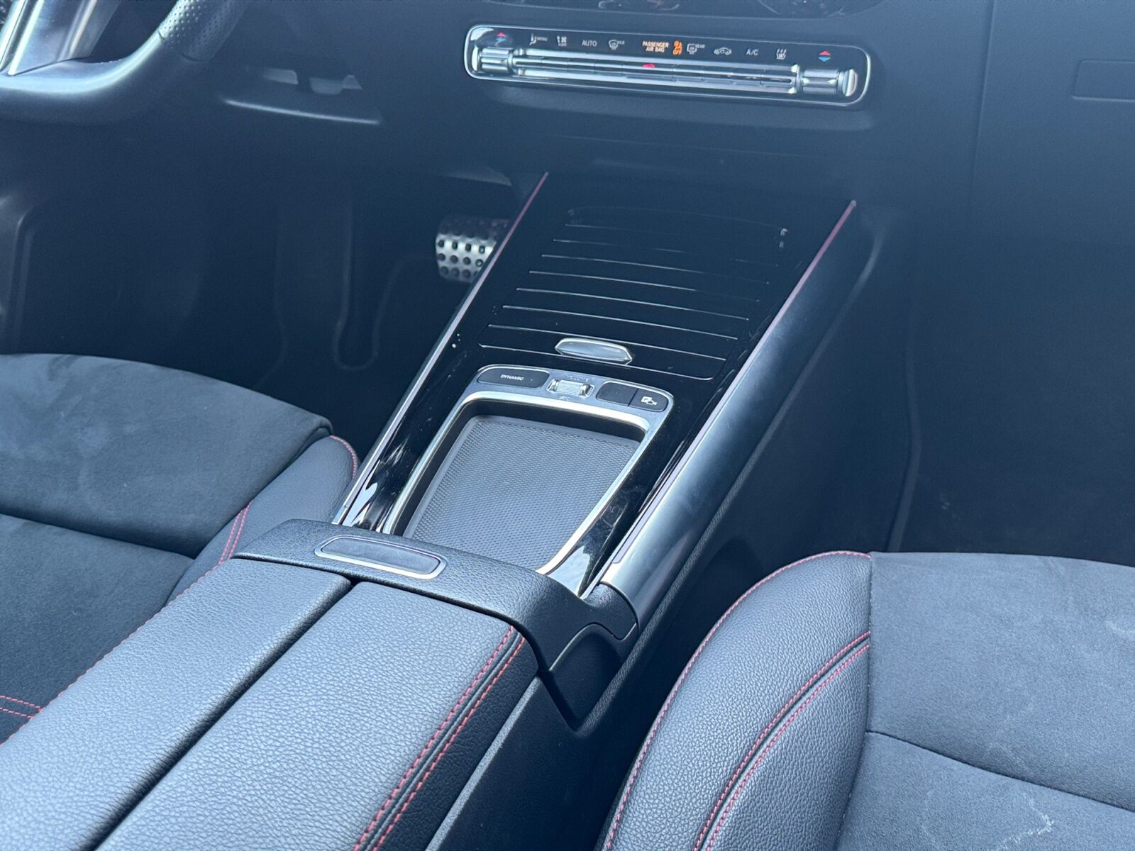 Mercedes-Benz EQA 250+, 190ps, 2025