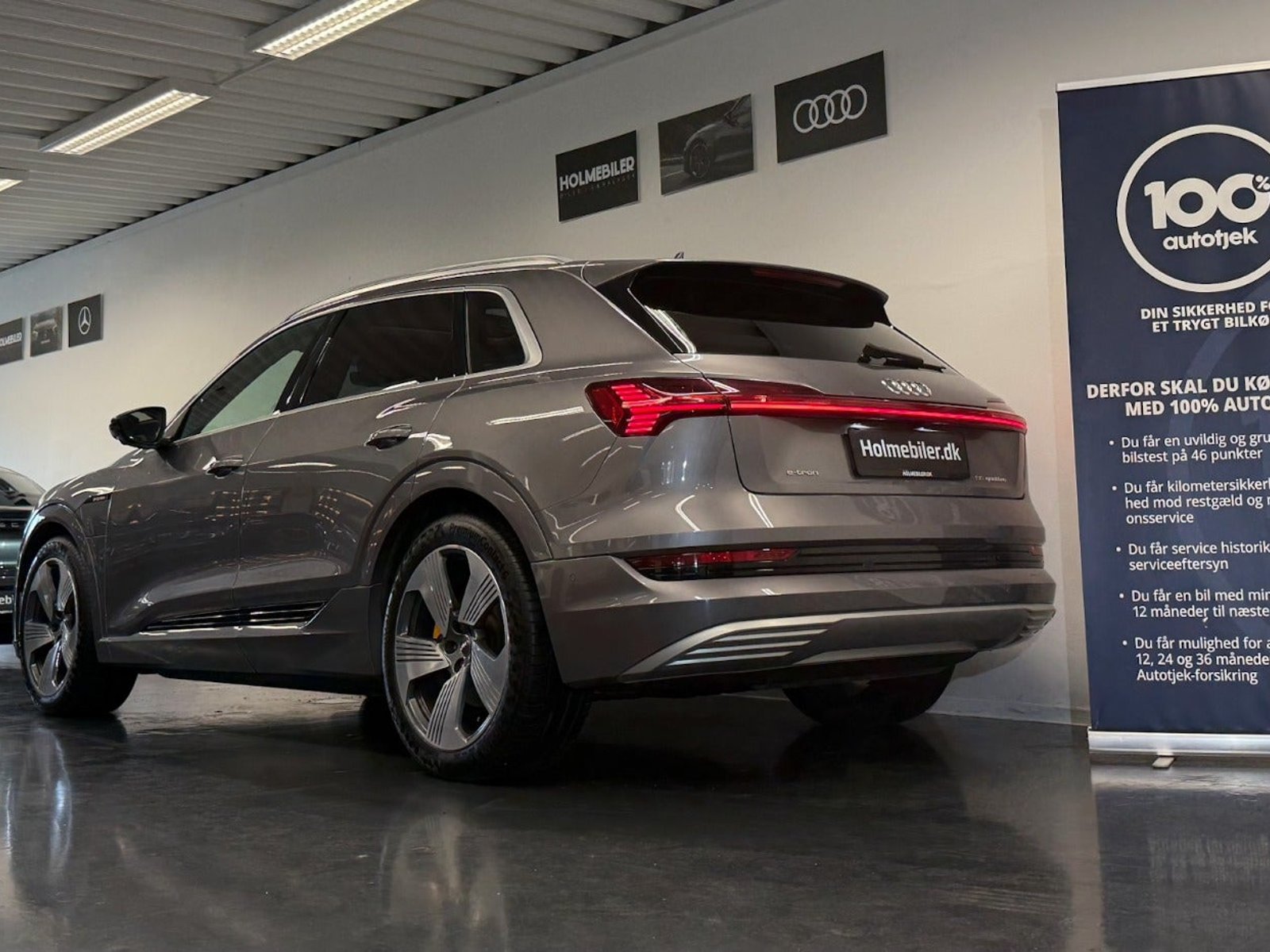 Audi e-tron 55 quattro, 408ps, 2020