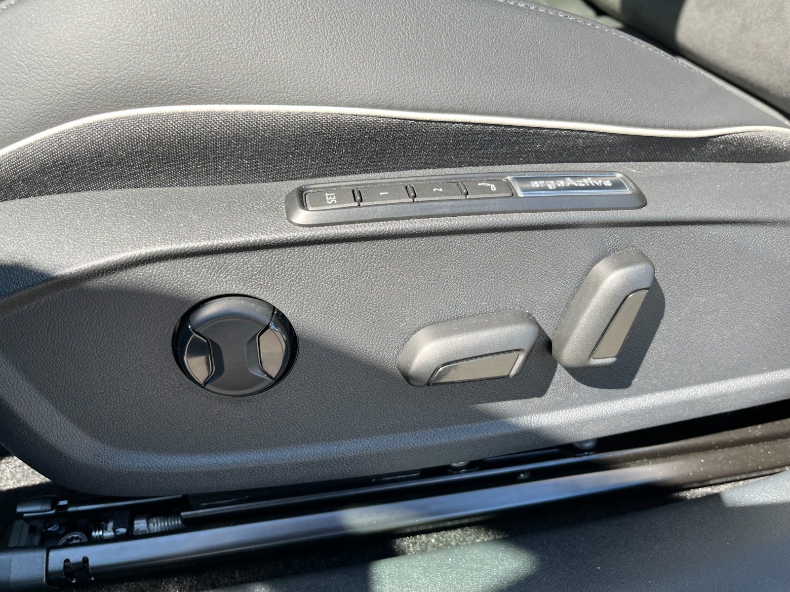 Volkswagen ID.4 Pro, 286ps, 2026