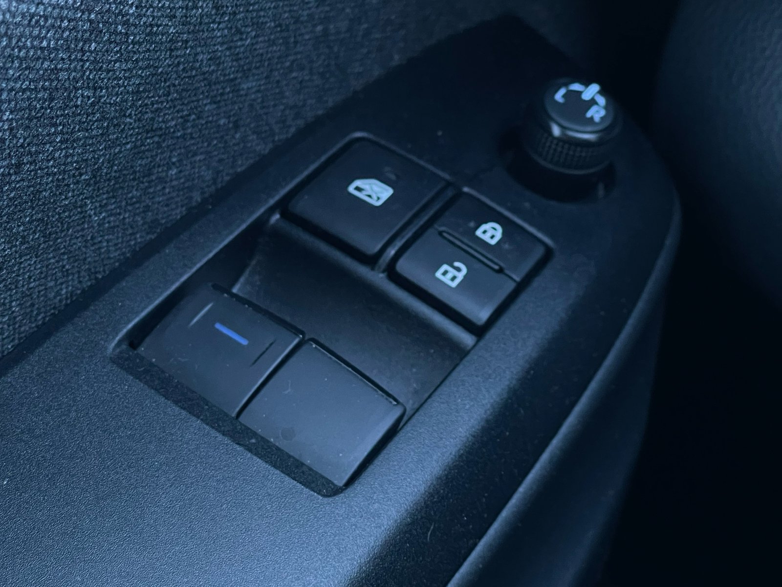Mazda 2 Hybrid Automatic, 116hp, 2022