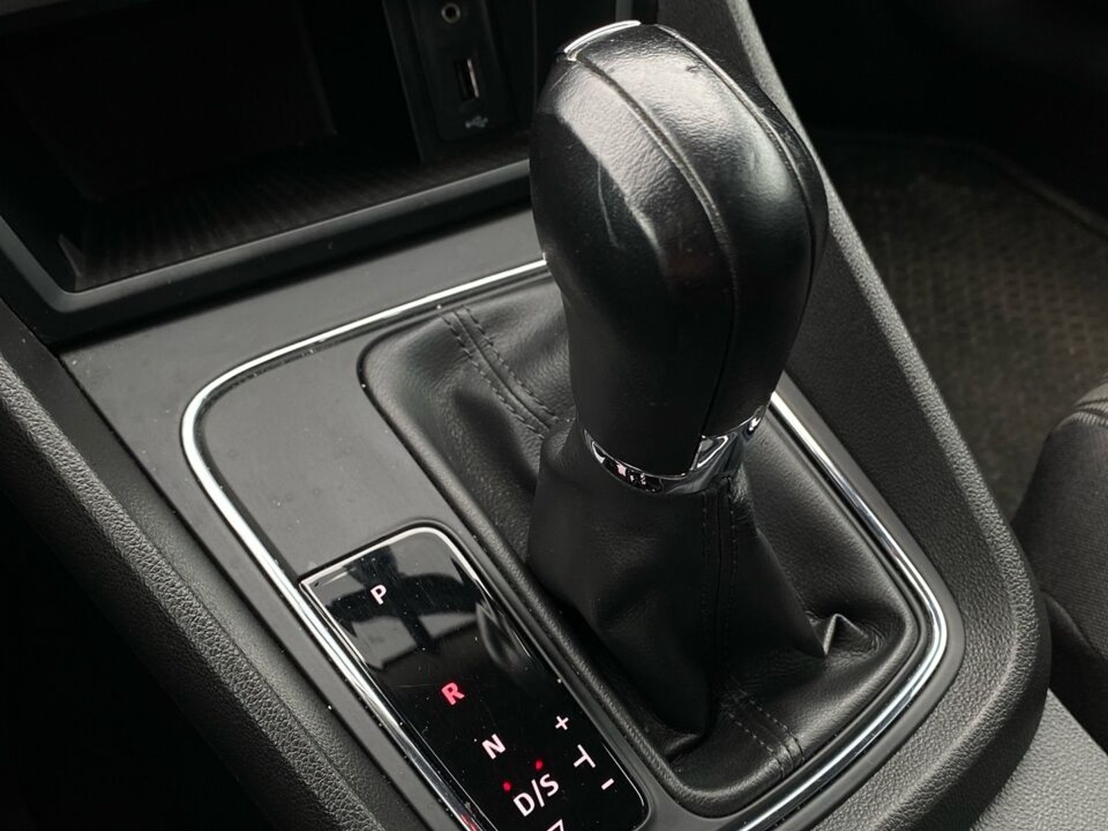 SEAT León 1.6 TDI DSG Sequential, 110hp, 2016