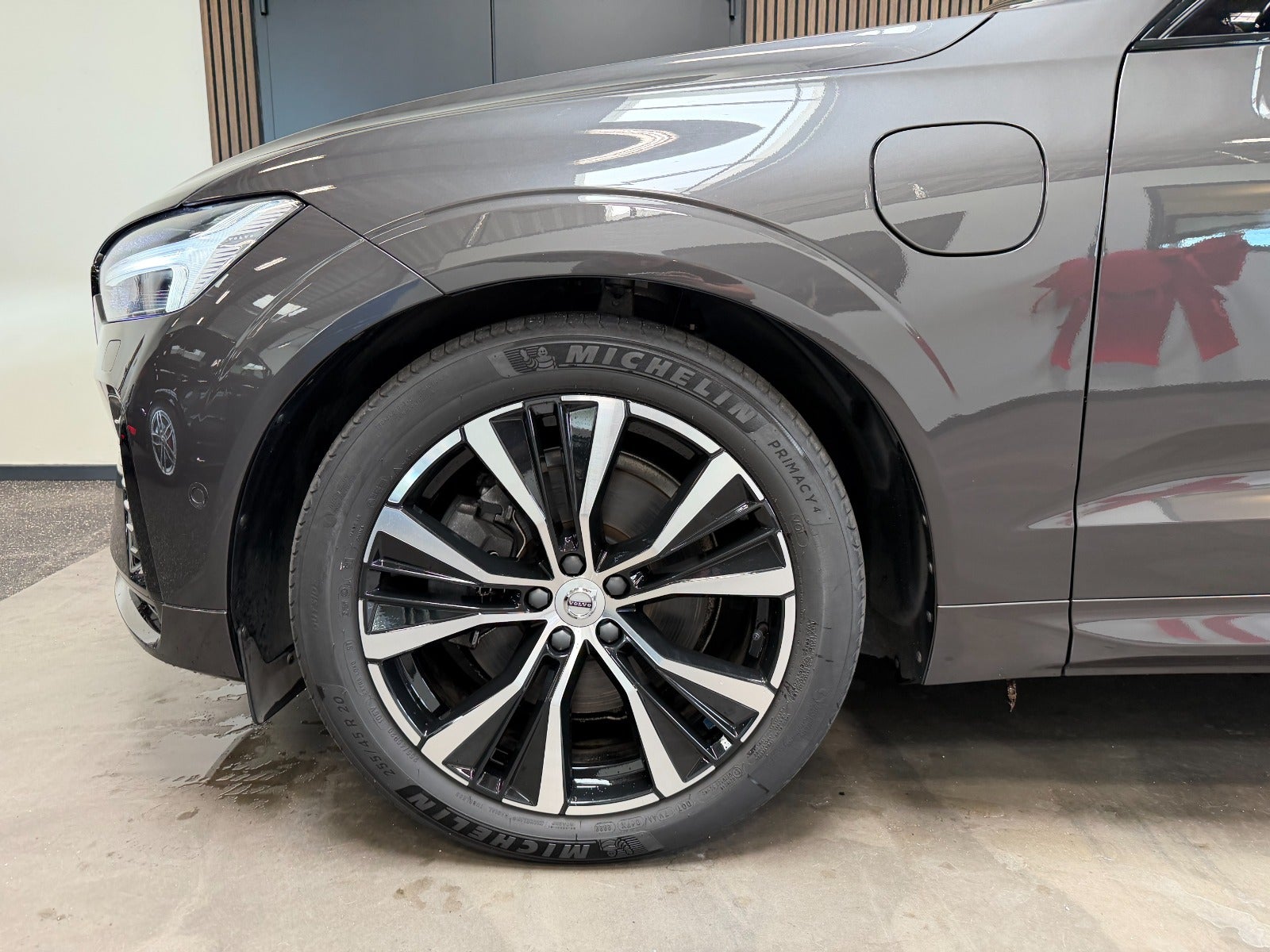 Brugt Volvo XC60 2,0 T8 ReCharge Ultimate Dark aut. AWD til salg