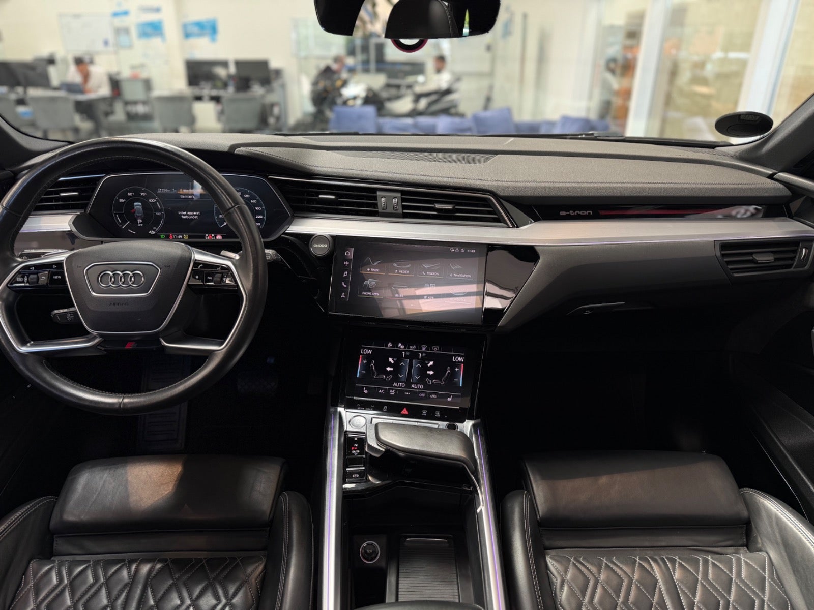 Audi e-tron 55 quattro, 408ps, 2020