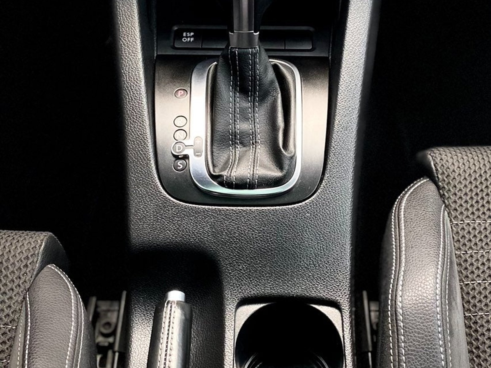 Volkswagen Scirocco 2.0 TSI DSG Sequential, 6-trins, 200ps, 2010