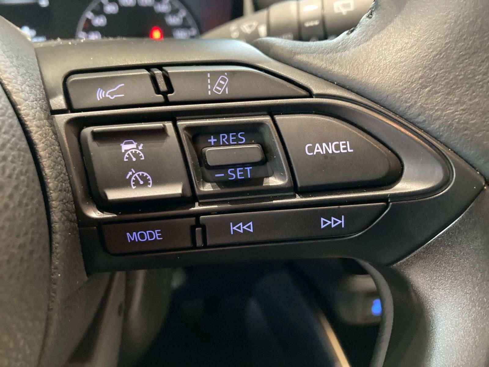 Mazda 2 Hybrid Automatic, 116hp, 2022