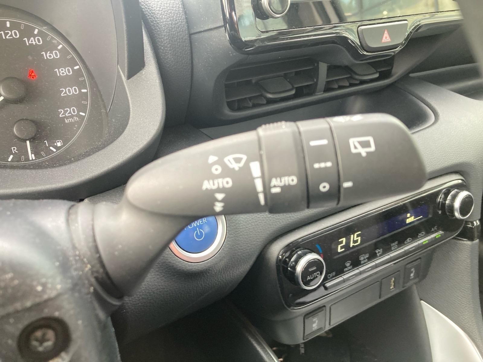 Mazda 2 Hybrid Automatic, 116hp, 2022