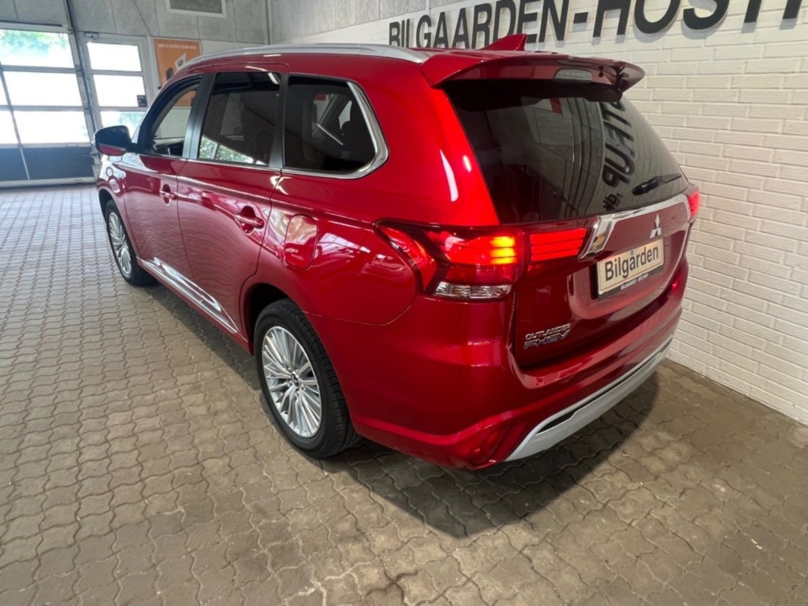 Brugt Mitsubishi Outlander Phev Invite Cvt Wd Til Salg