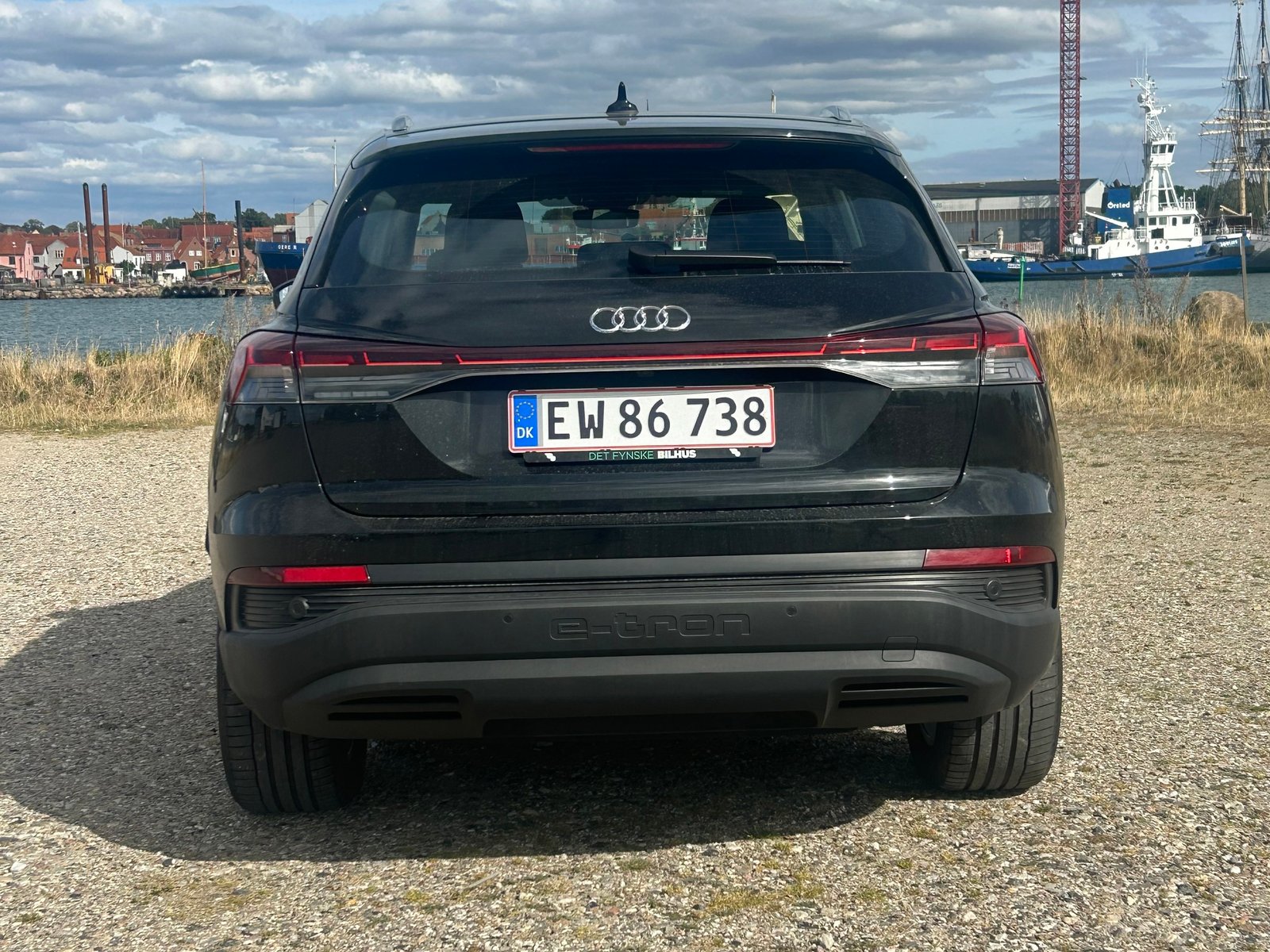 Audi Q4 40 e-tron, 204ps, 2024