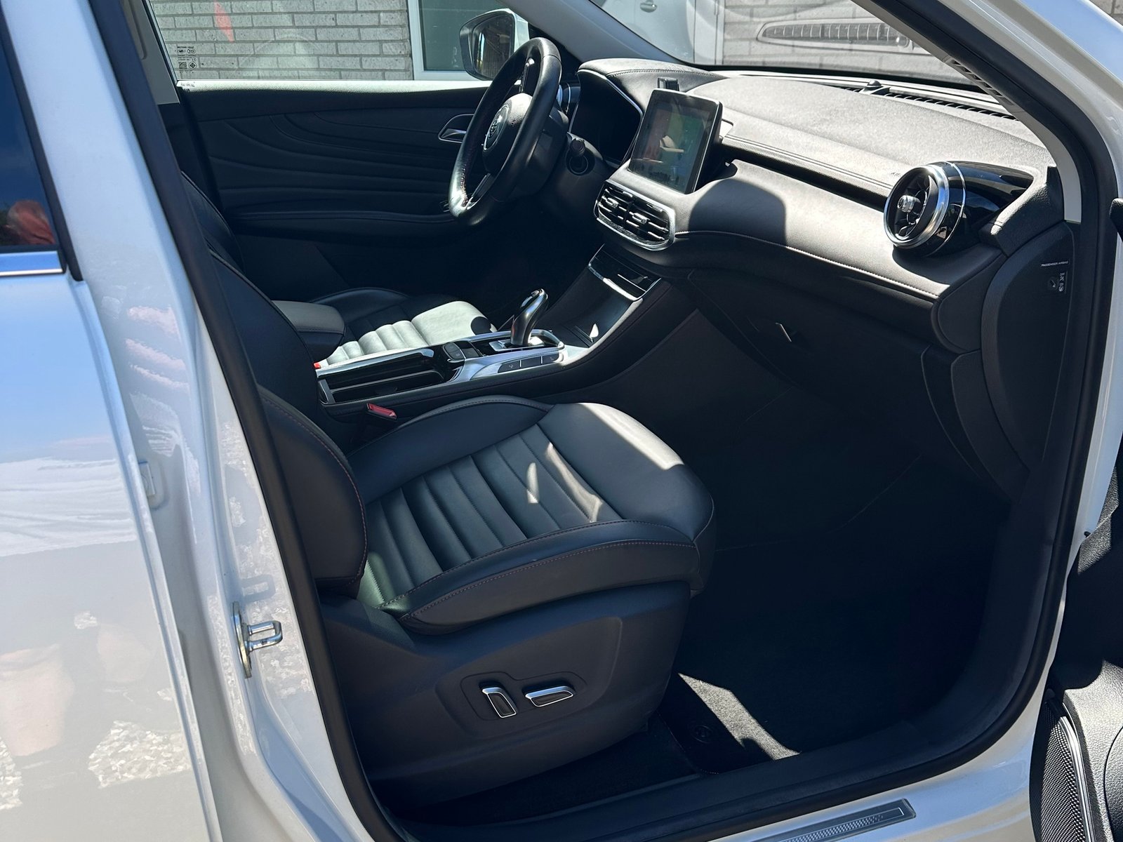 MG EHS PHEV EDU II, 258hp, 2021