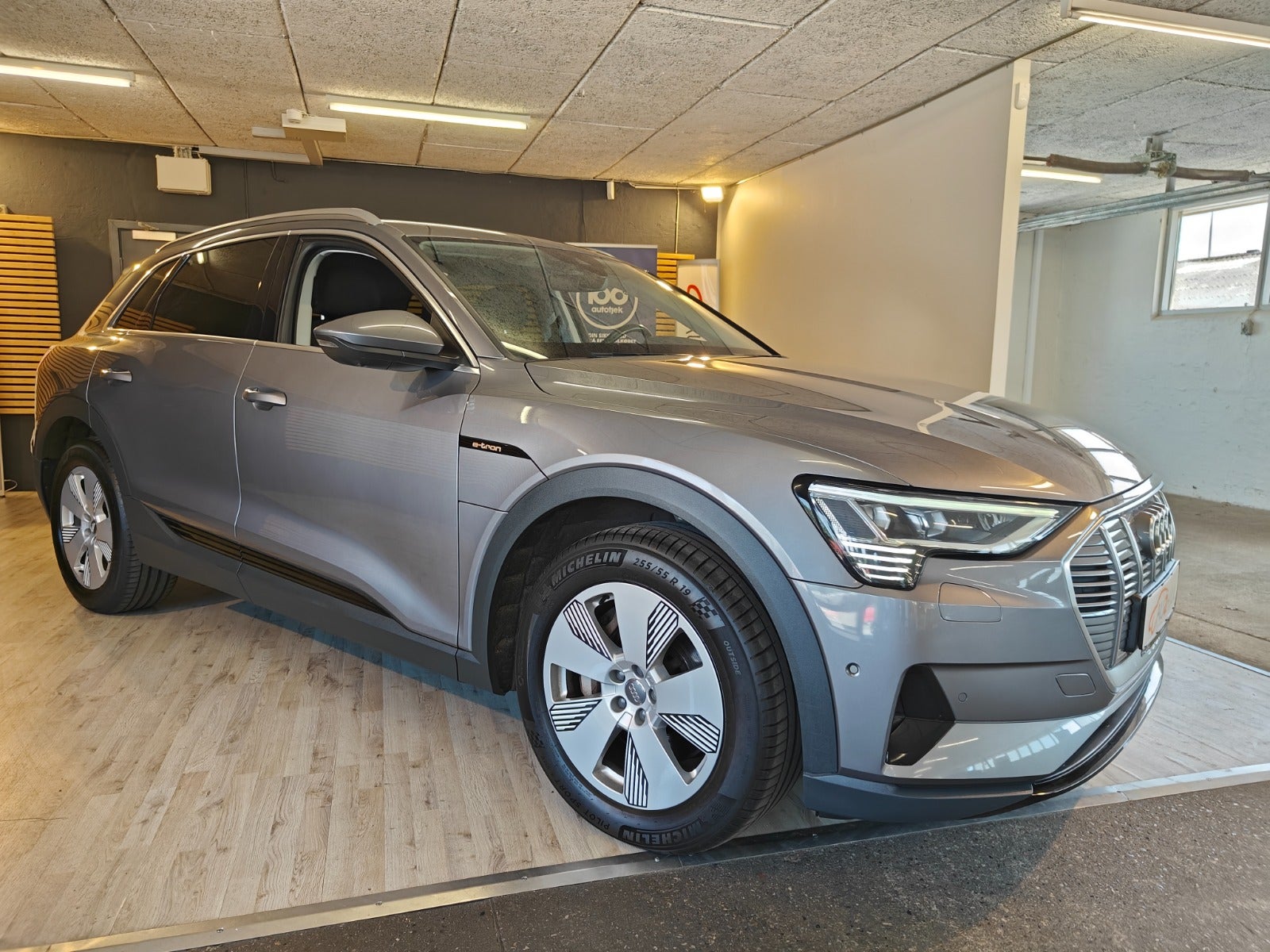 Audi e-tron 50 quattro, 313ps, 2020