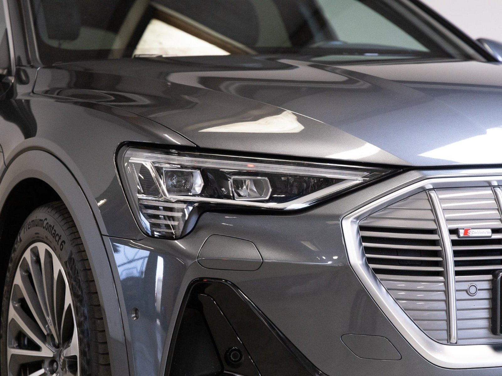 Audi e-tron 55 quattro, 408hk, 2022