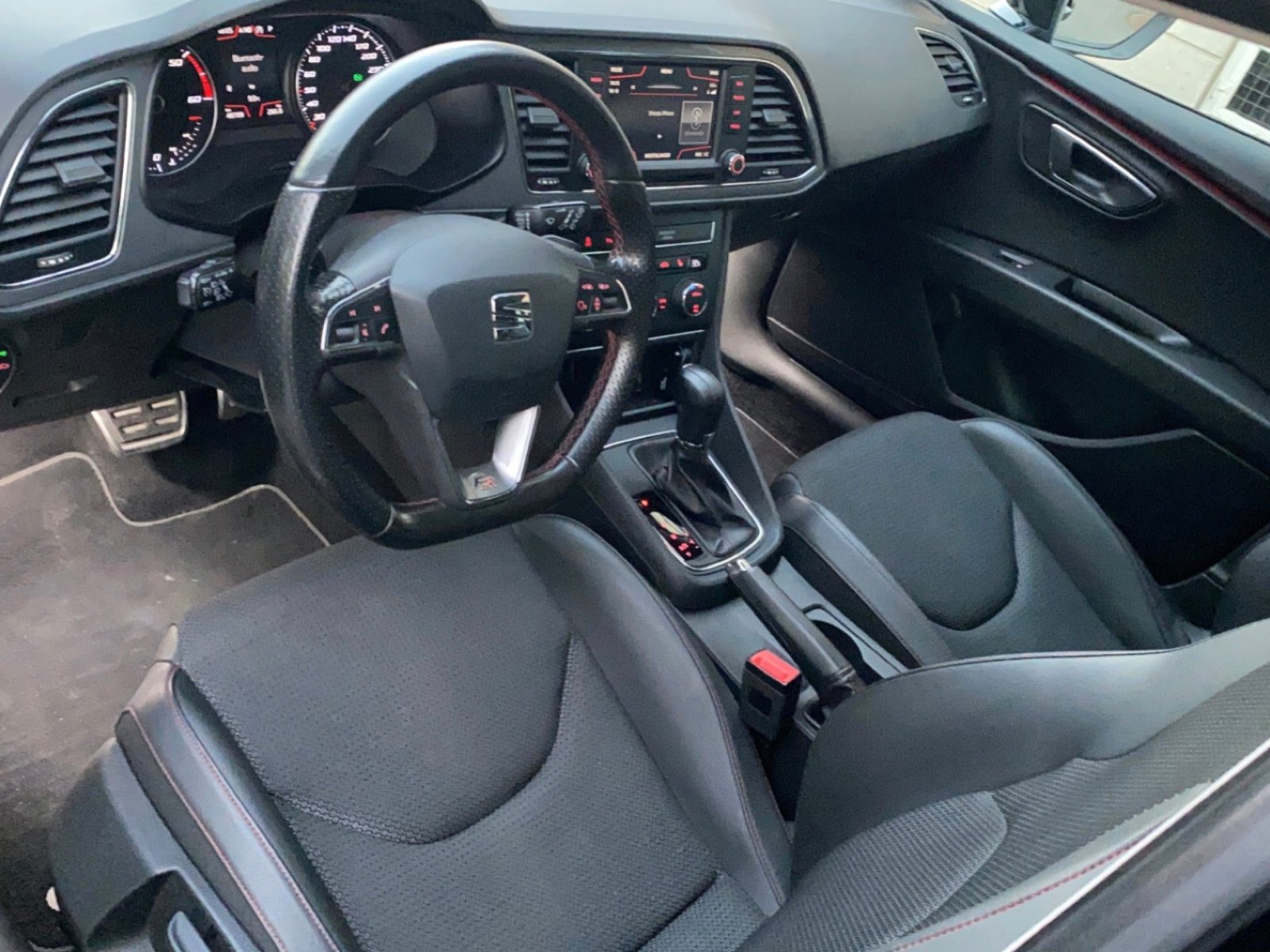 SEAT León 2.0 TDI DSG Sequential, 6-trins, 150ps, 2016