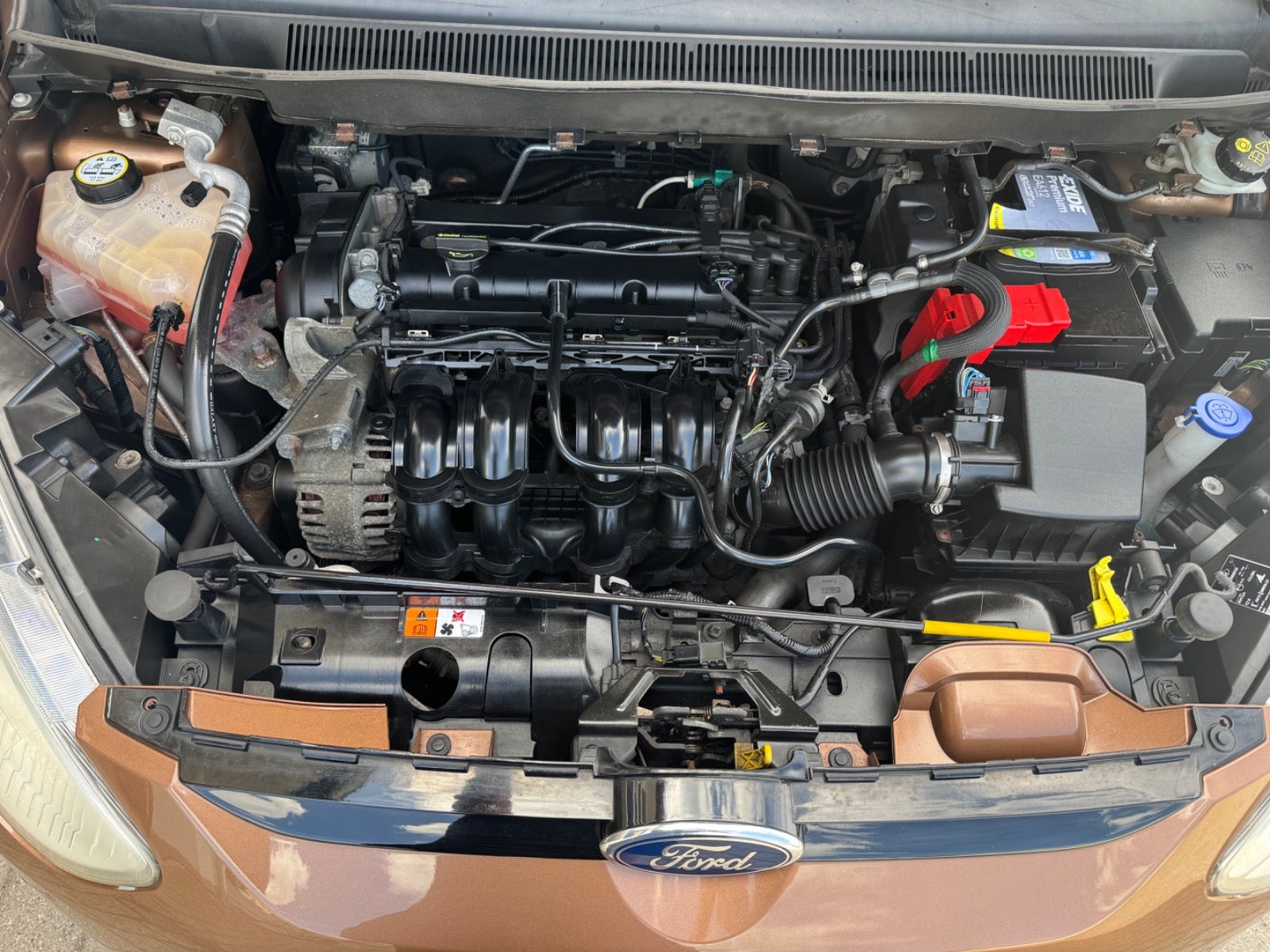 Ford B-Max 1.6 Ti-VCT Powershift, 105hp, 2015