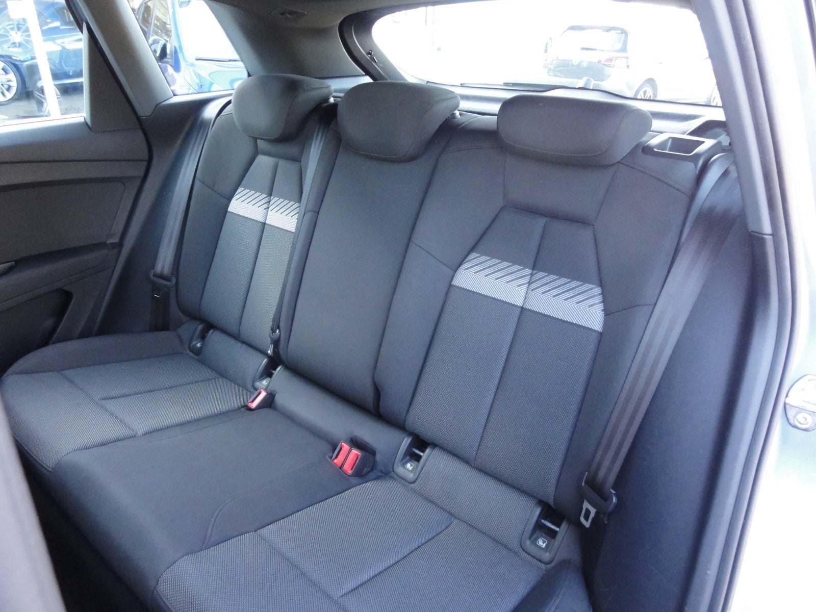 Audi Q4 40 e-tron, 204ps, 2022