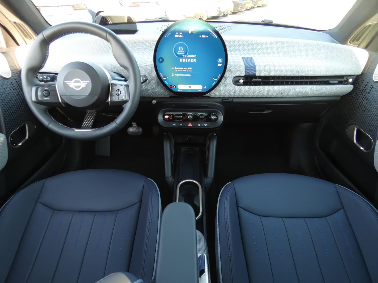 MINI Cooper SE, 218ps, 2024