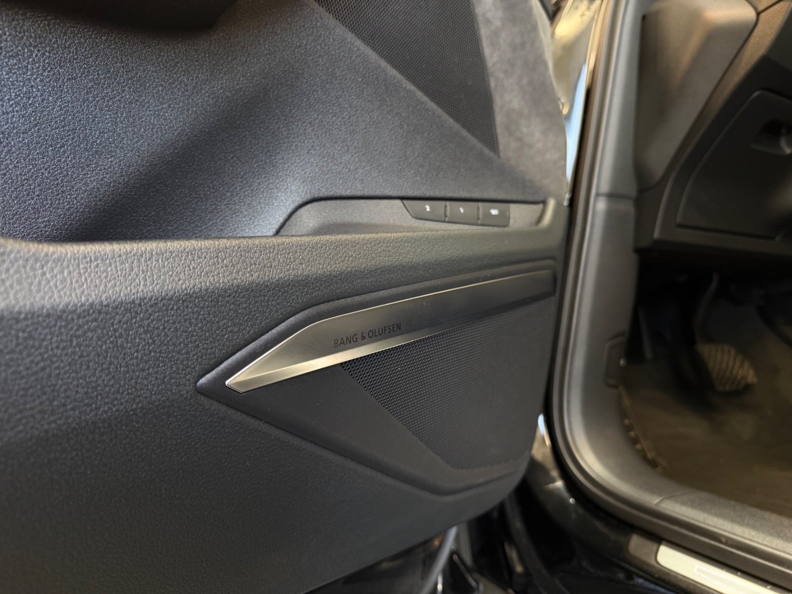 Audi e-tron 55 quattro, 408ps, 2020
