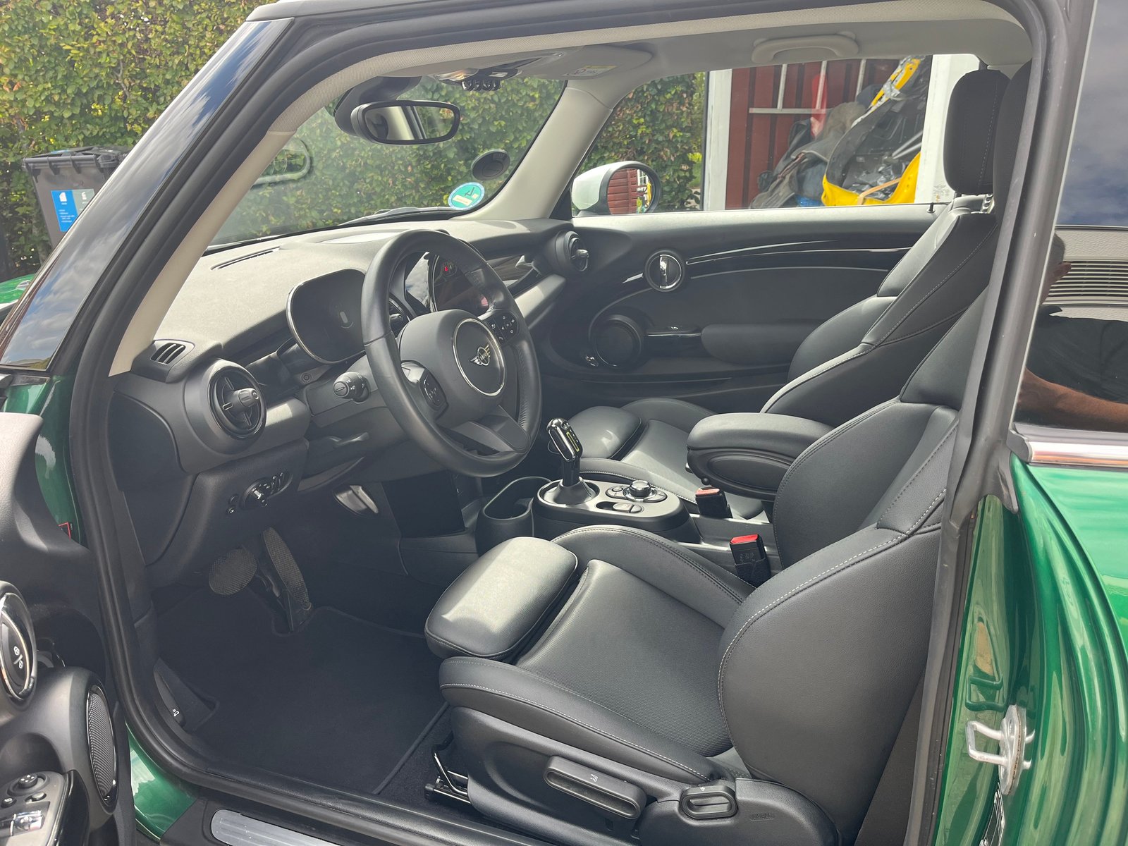 MINI Cooper SE, 184hp, 2024