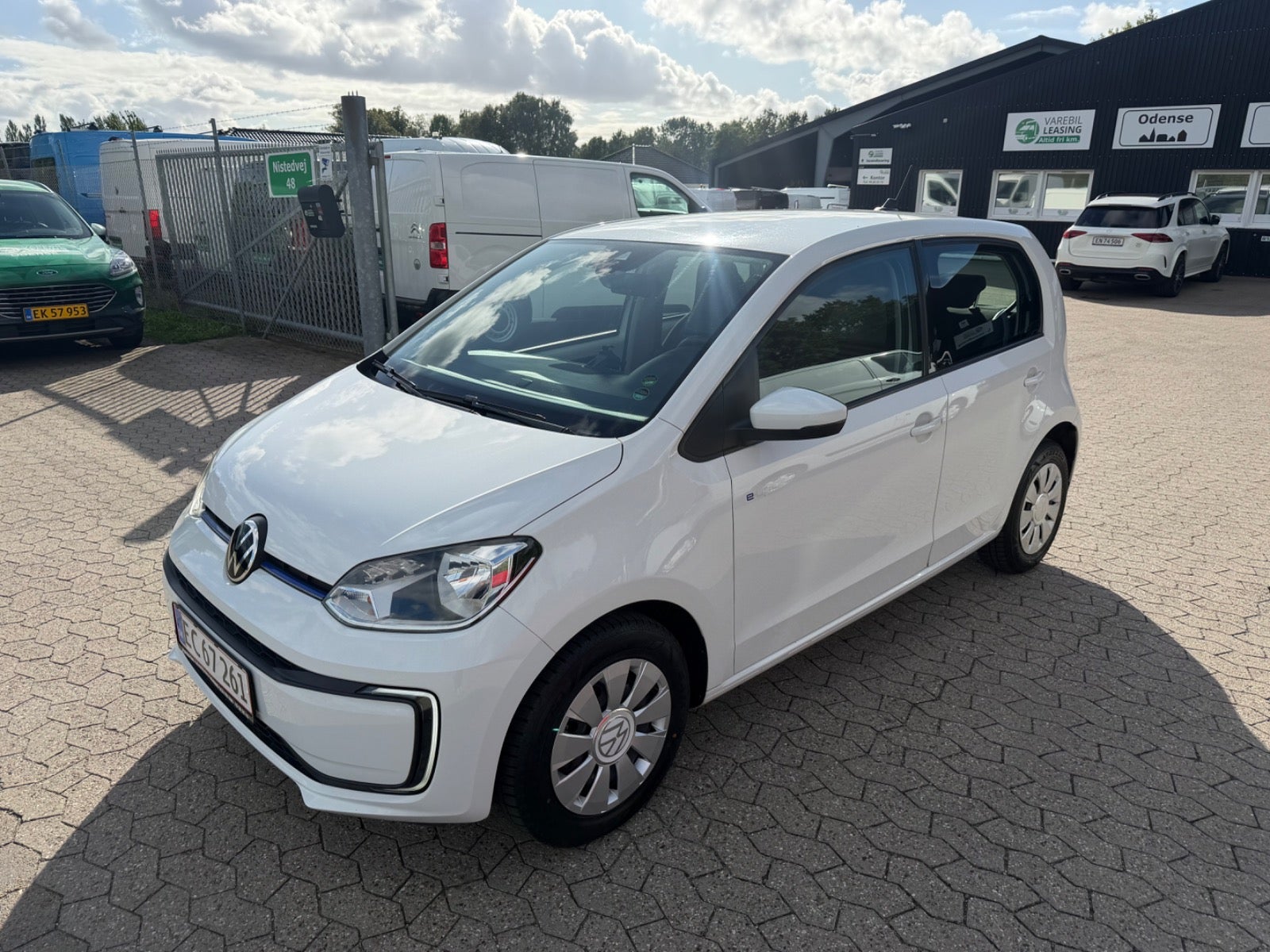 Volkswagen e-up!, 83hp, 2020