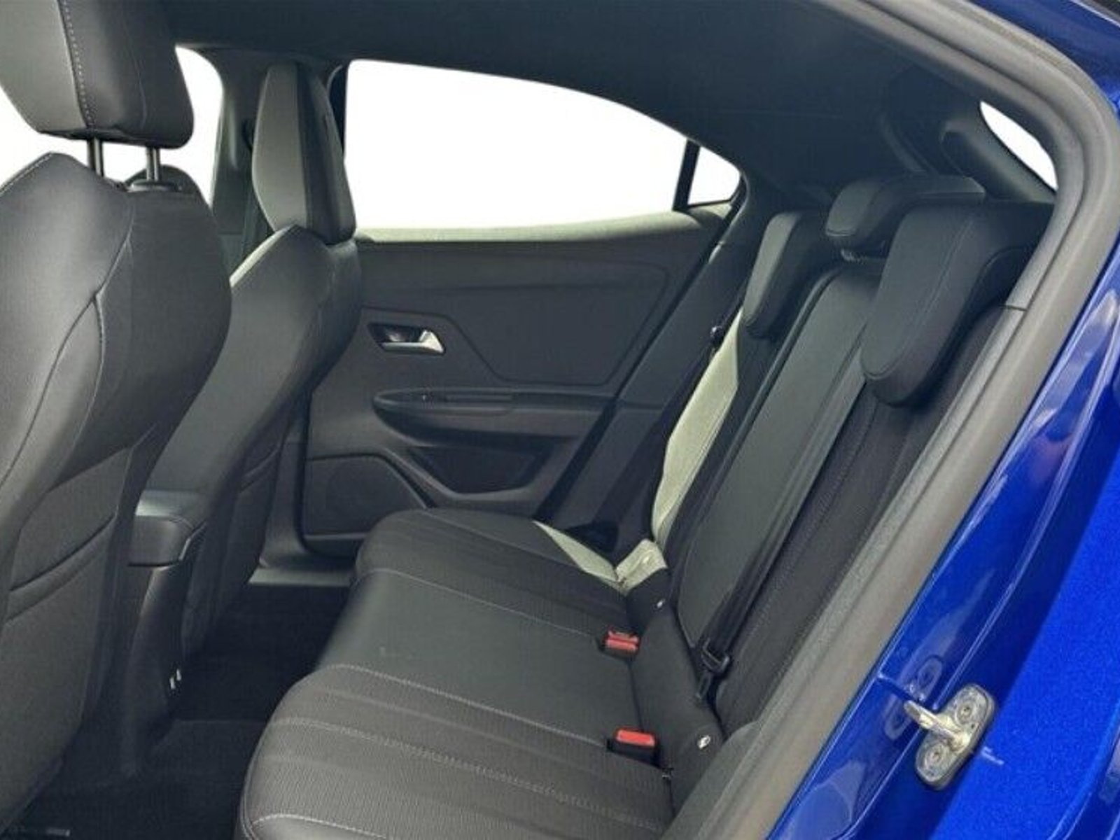 Opel Mokka-e, 136ps, 2023