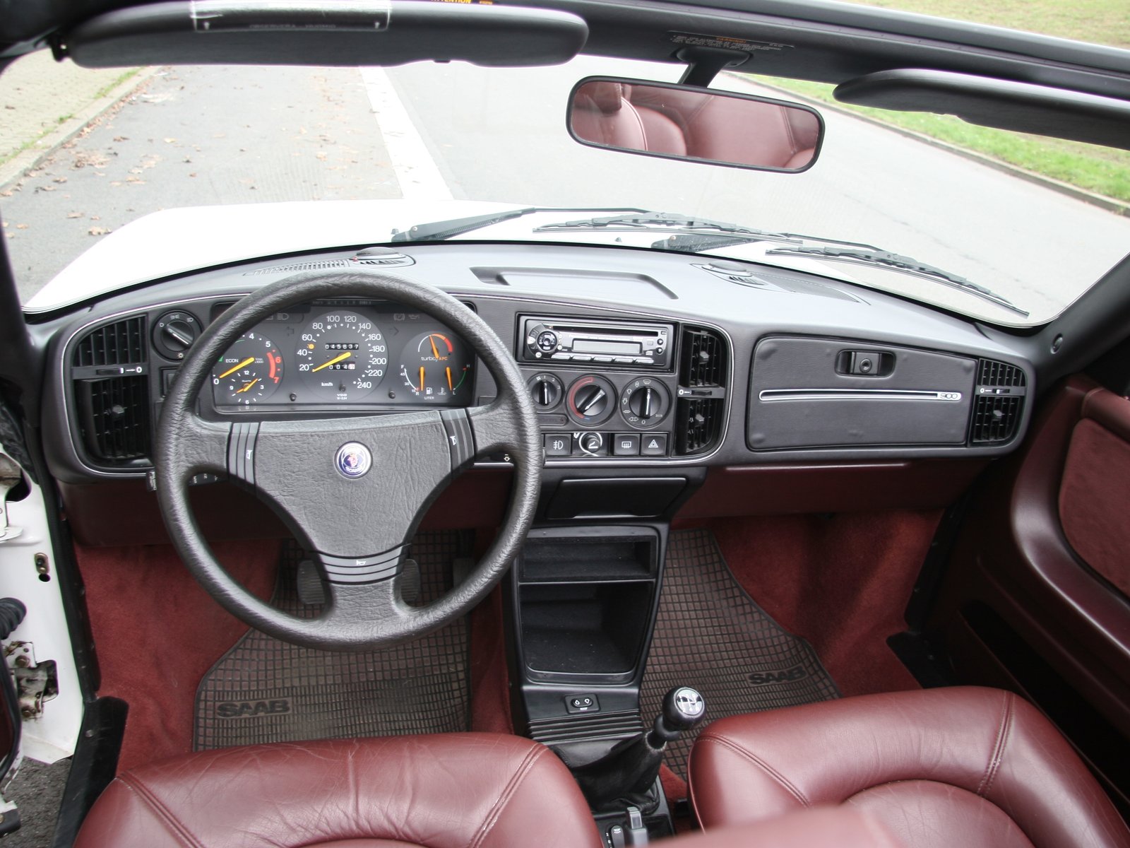 Saab 900 Convertible 2.0 Turbo Manuell, 5-trinn, 175hk, 1987