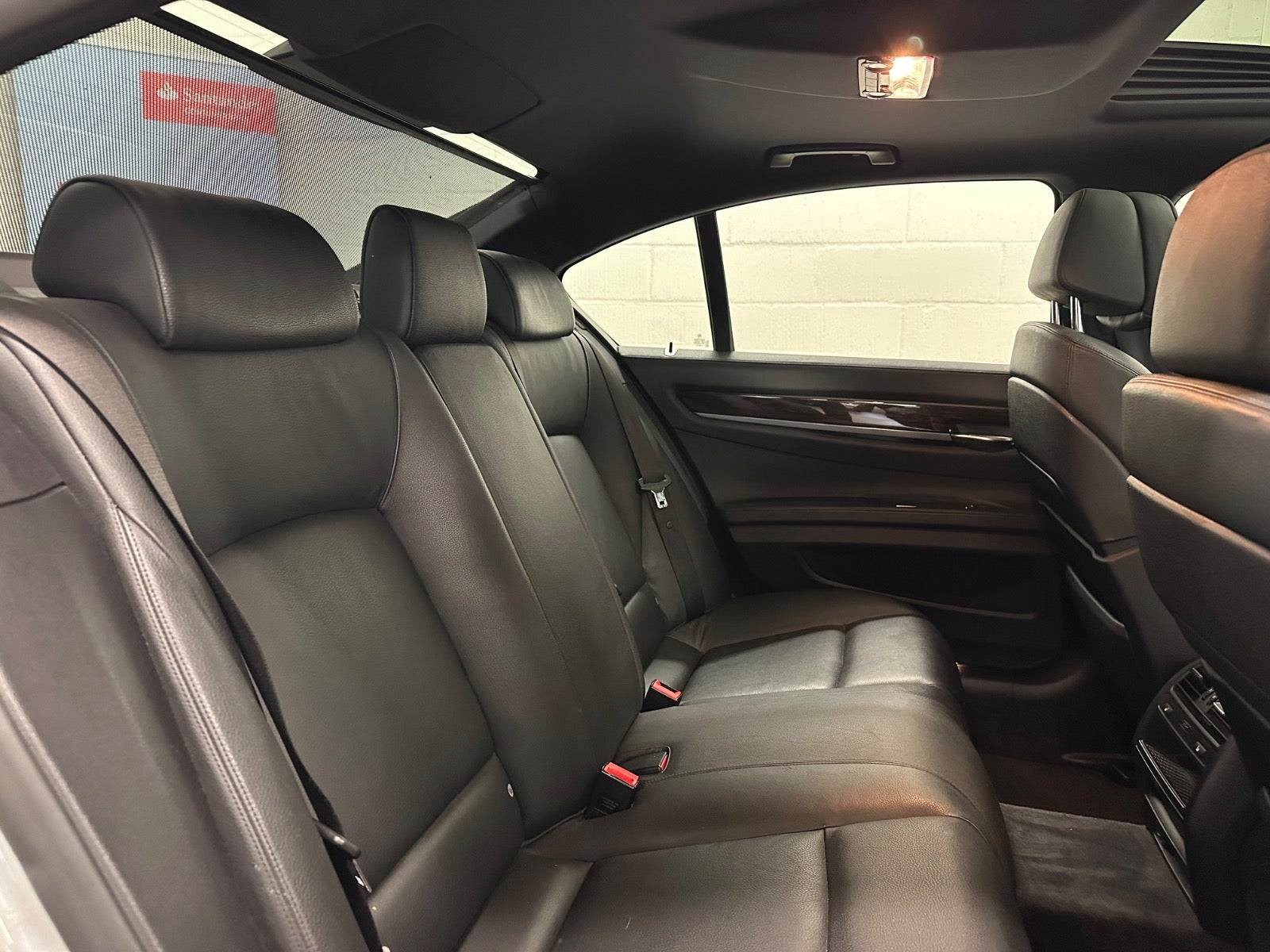 BMW 730d Steptronic, 245hp, 2009