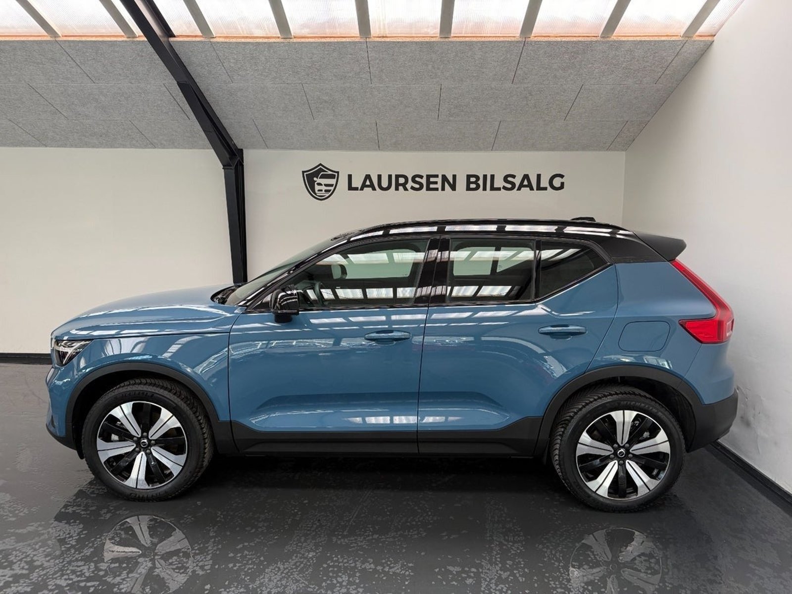 Volvo XC40 Recharge, 231ps, 2023