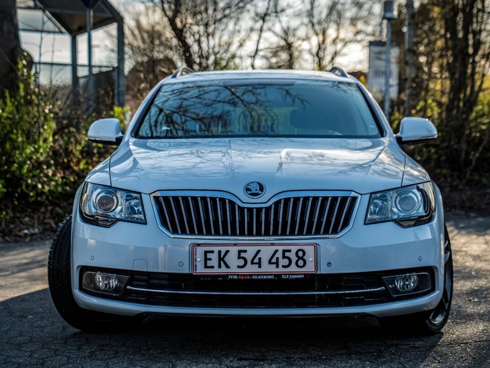Škoda Superb Kombi 1.6 TDI DSG Sekventiell, 105hk, 2014