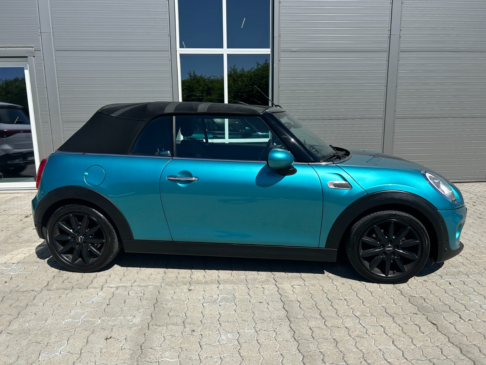 MINI Cooper D Convertible Automatisk, 6-trinn, 116hk, 2016