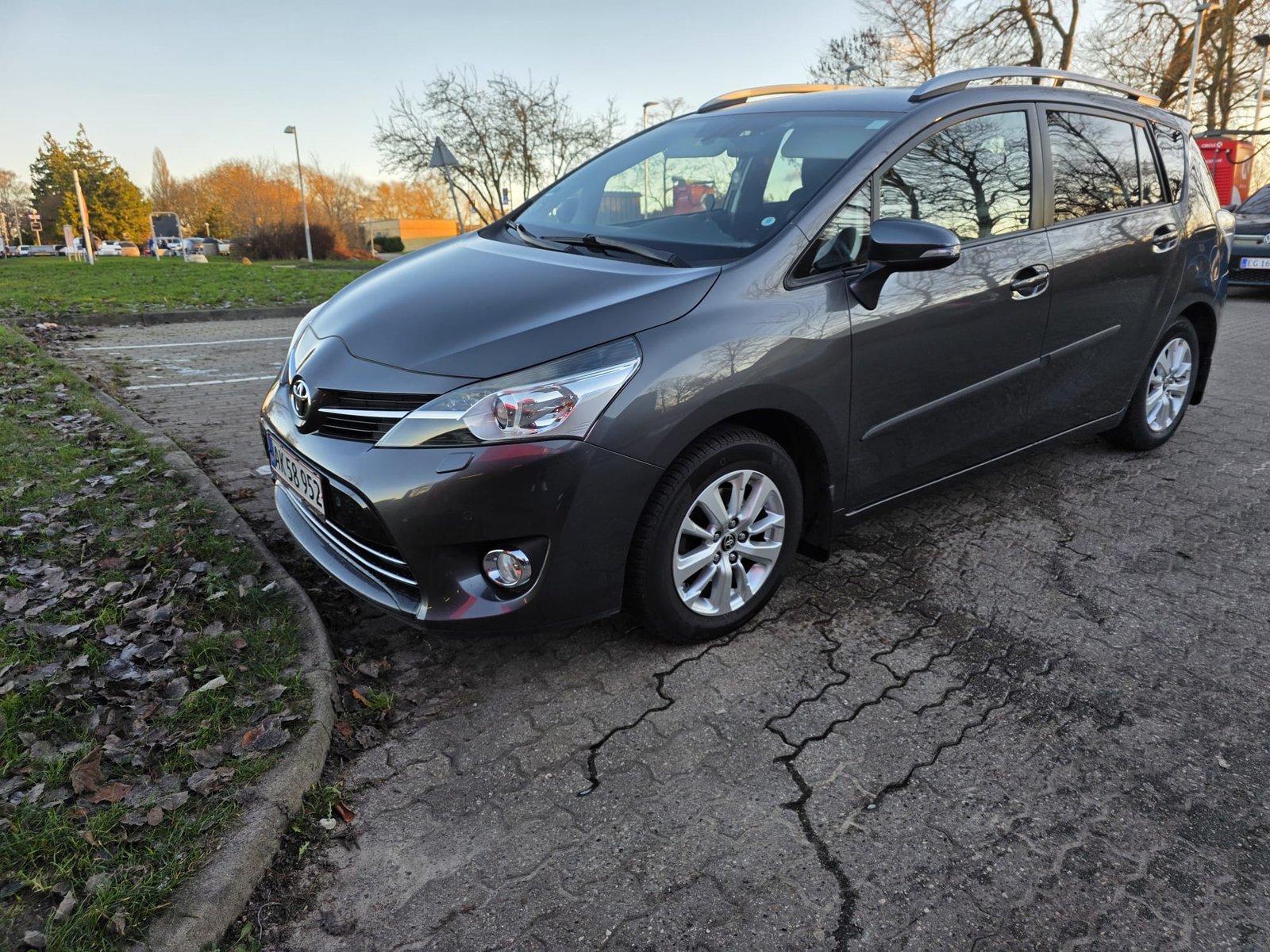 Toyota Verso 1.8 Valvematic Multidrive S, 147hk, 2013
