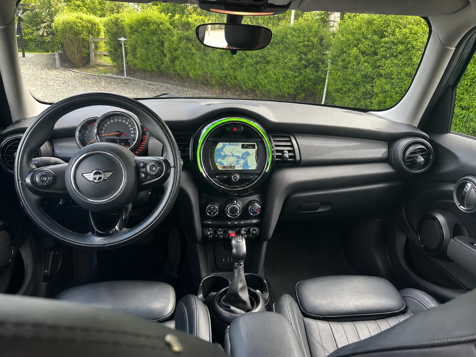 MINI Cooper 5-door Automatic, 136hp, 2017