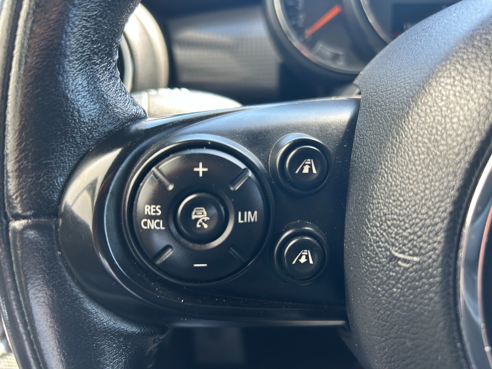 MINI Cooper D Convertible Automatisk, 6-trinn, 116hk, 2016