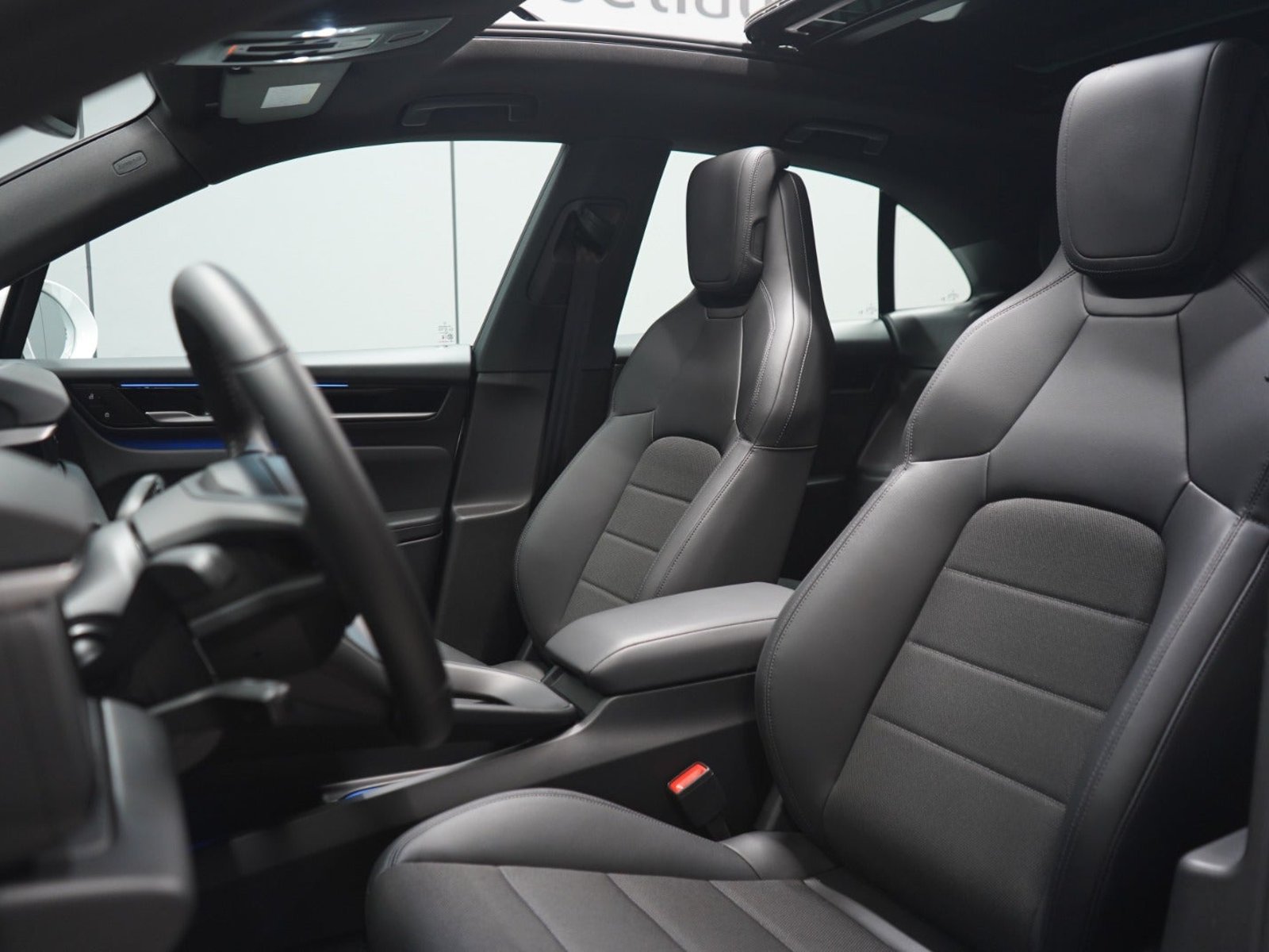 Porsche Macan, 340ps, 2025
