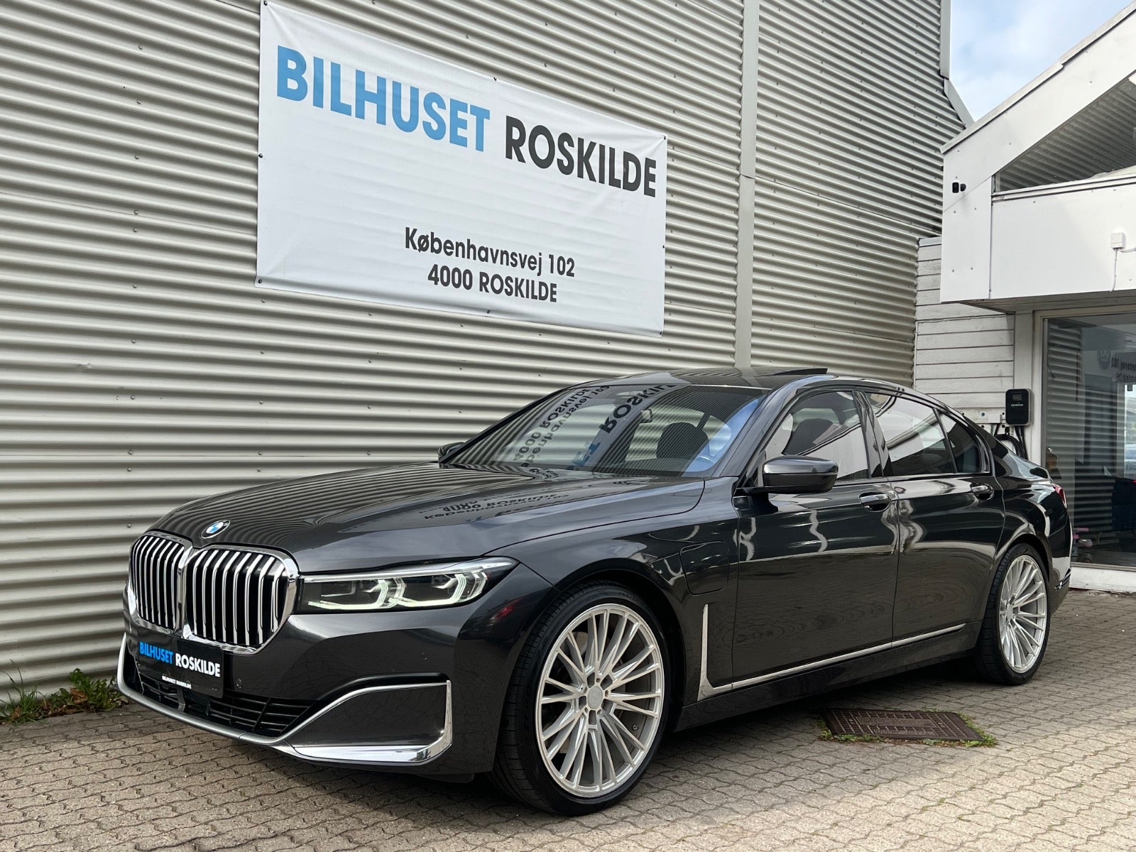 BMW 745e 3,0 Connected aut.
