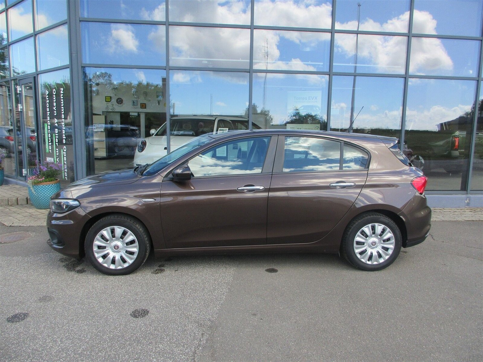Fiat Tipo 1.4 FIRE T-JET Manual, 6-trins, 120ps, 2017