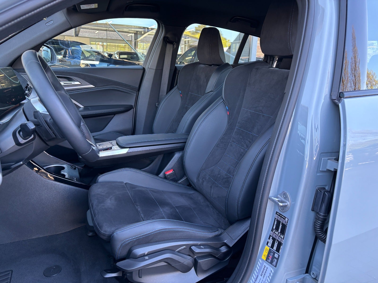 BMW iX2 eDrive20, 204ps, 2026