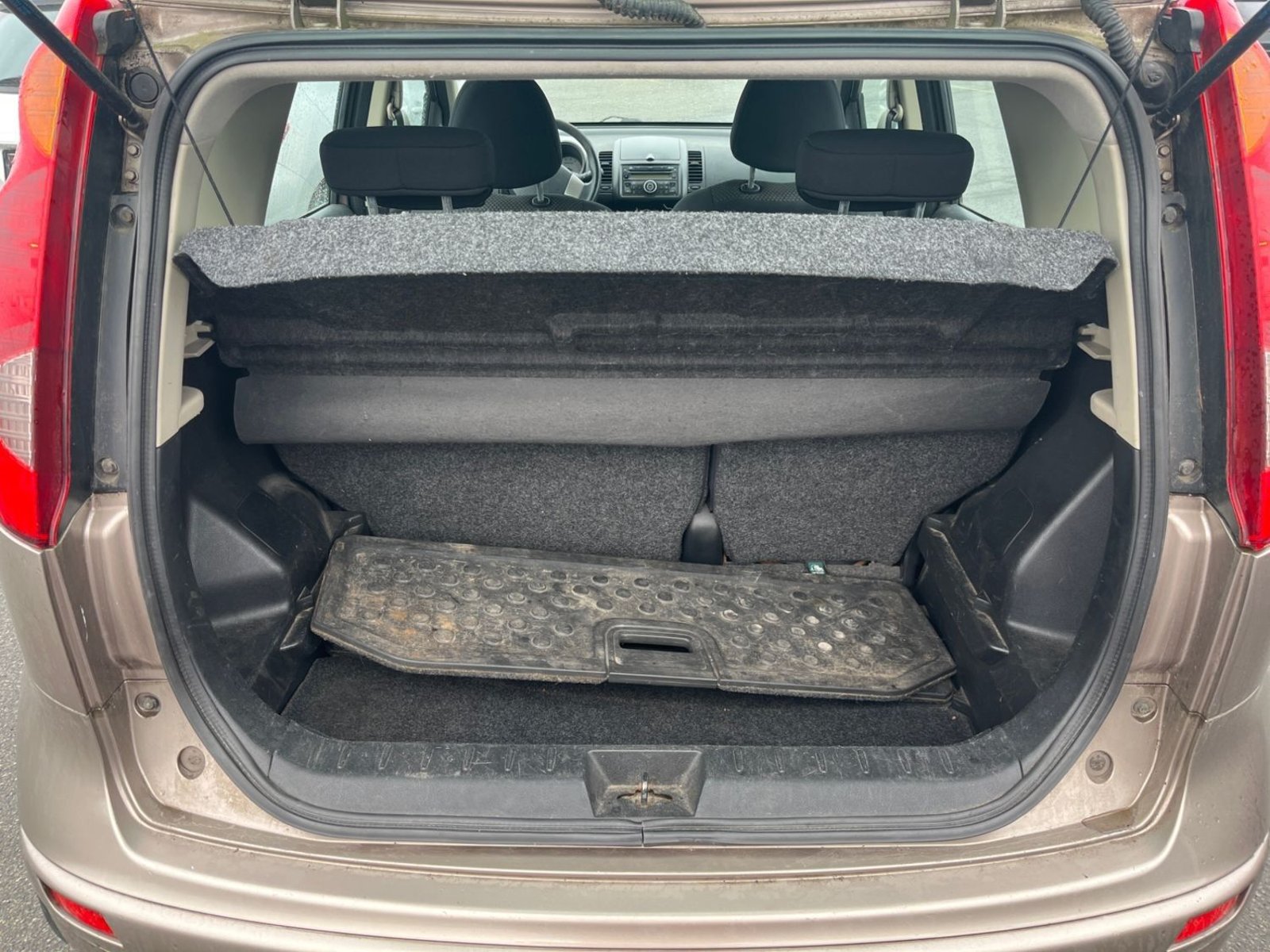 Nissan Note 1.6 Automatic, 4-trins, 110ps, 2008