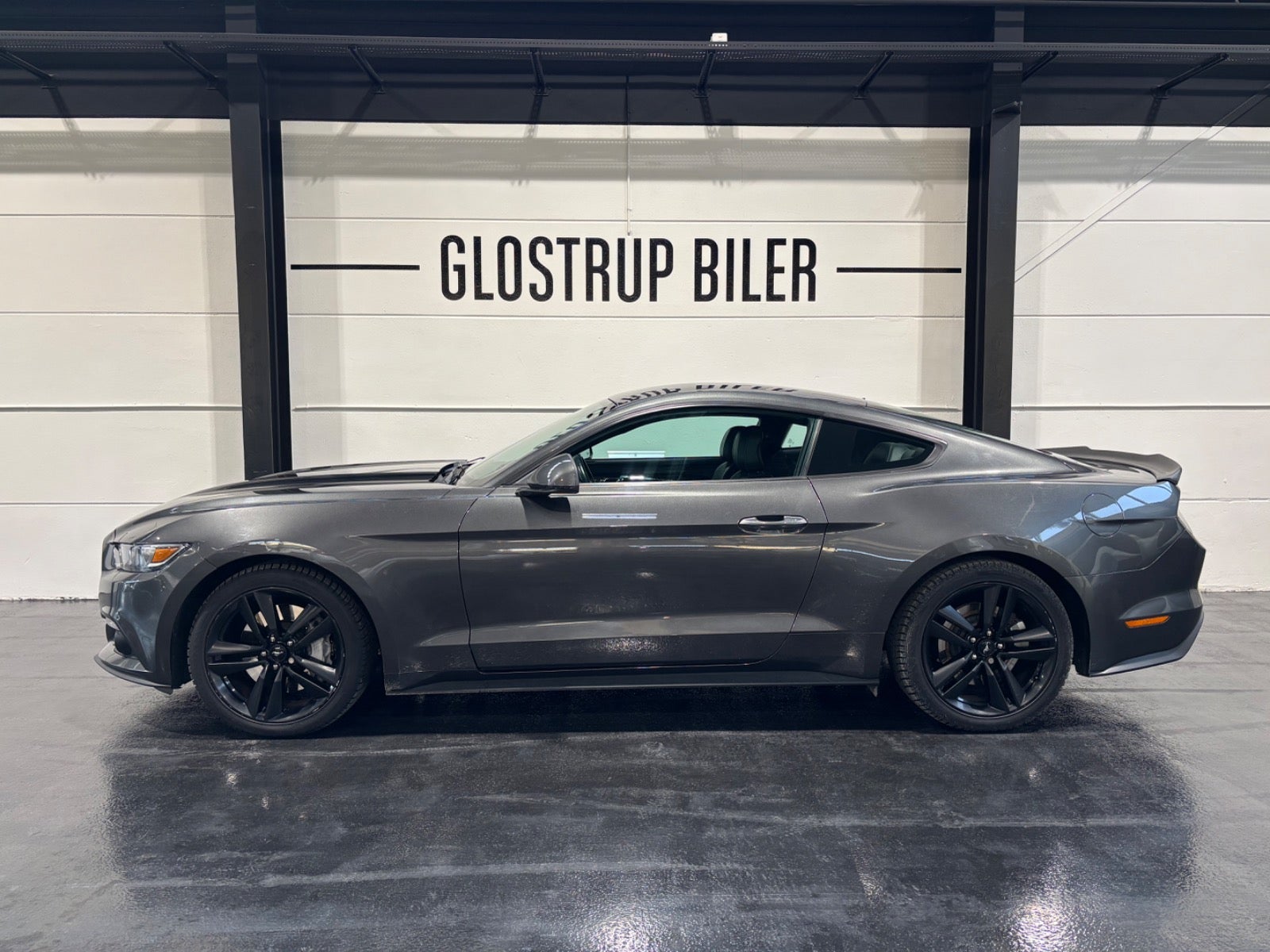 Ford Mustang Manuell, 6-trinn, 317hk, 2016