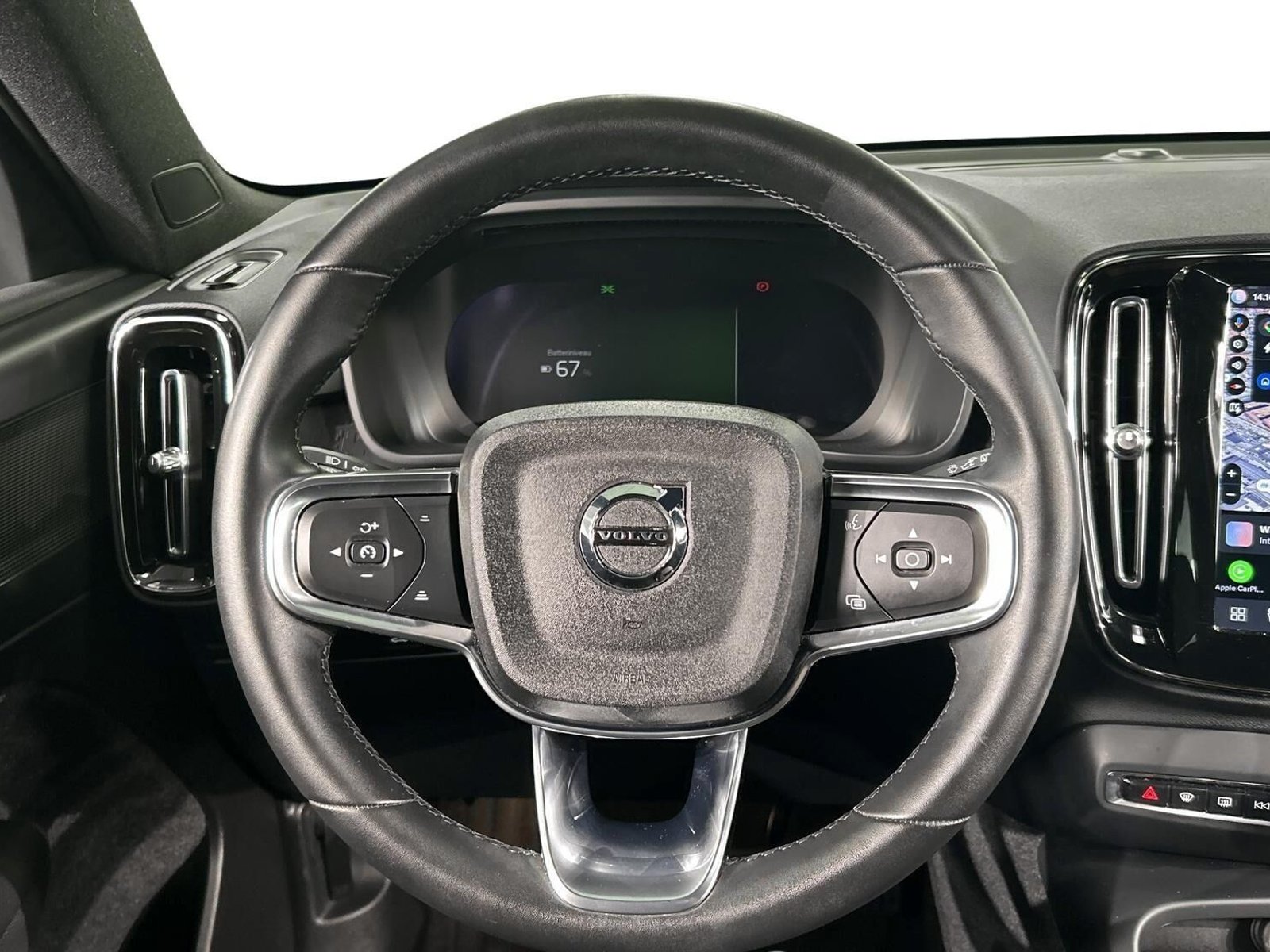 Volvo XC40 Recharge, 231ps, 2023
