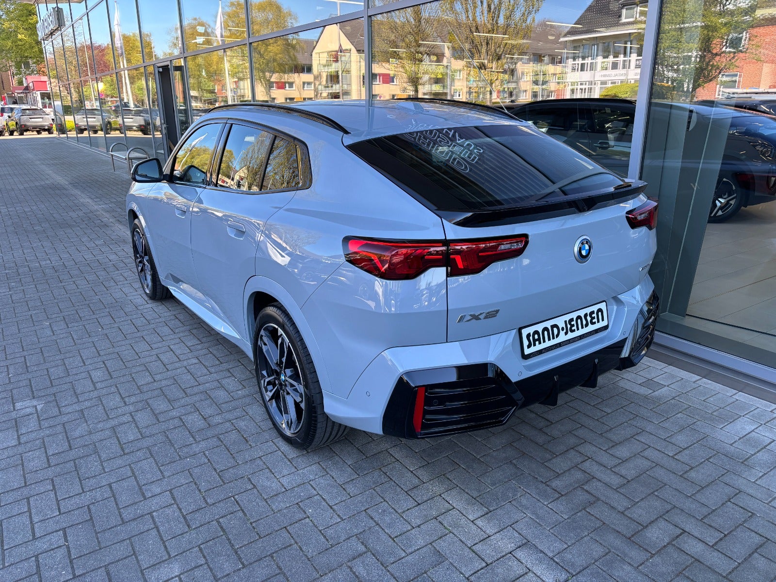 BMW iX2 eDrive20, 204ps, 2026