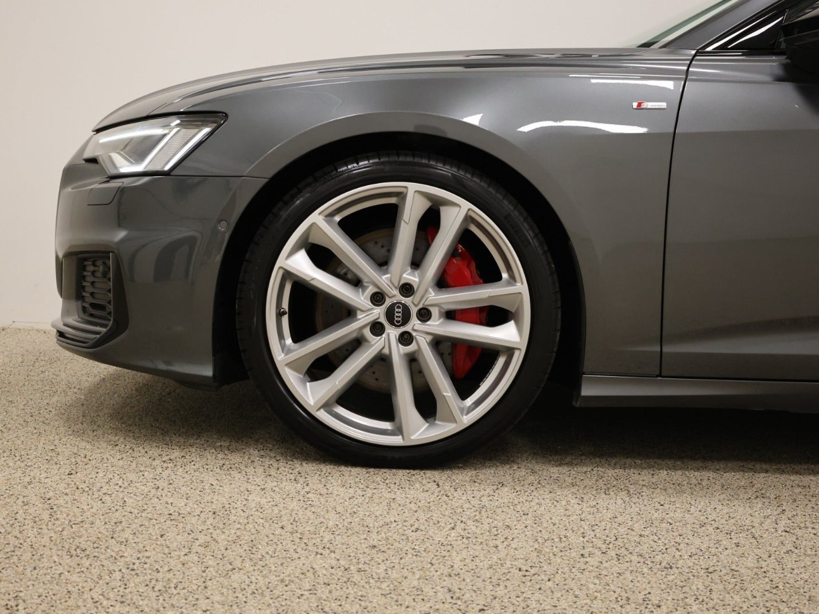 Audi A6 Avant 55 TFSI e quattro S Tronic, 7-trins, 367ps, 2021